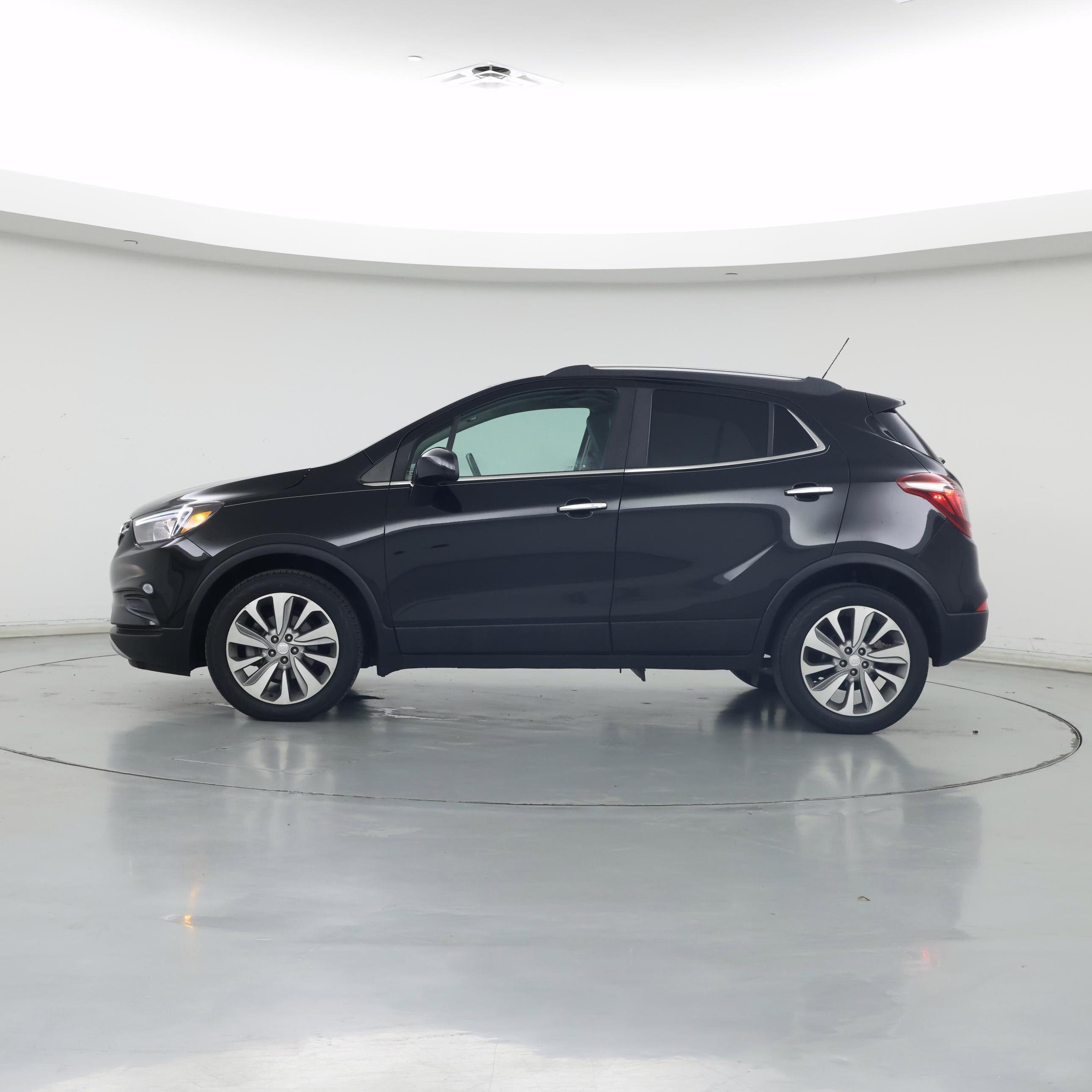 Thumbnail: 2020 Buick Encore - 3