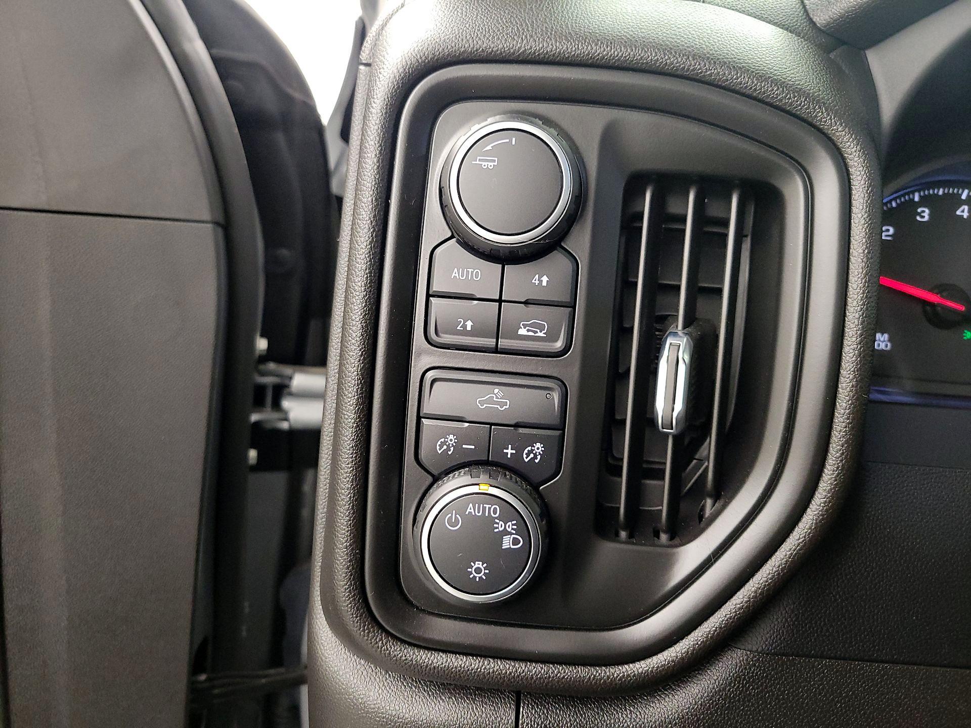 Thumbnail: 2023 Chevrolet Silverado 1500 - 13