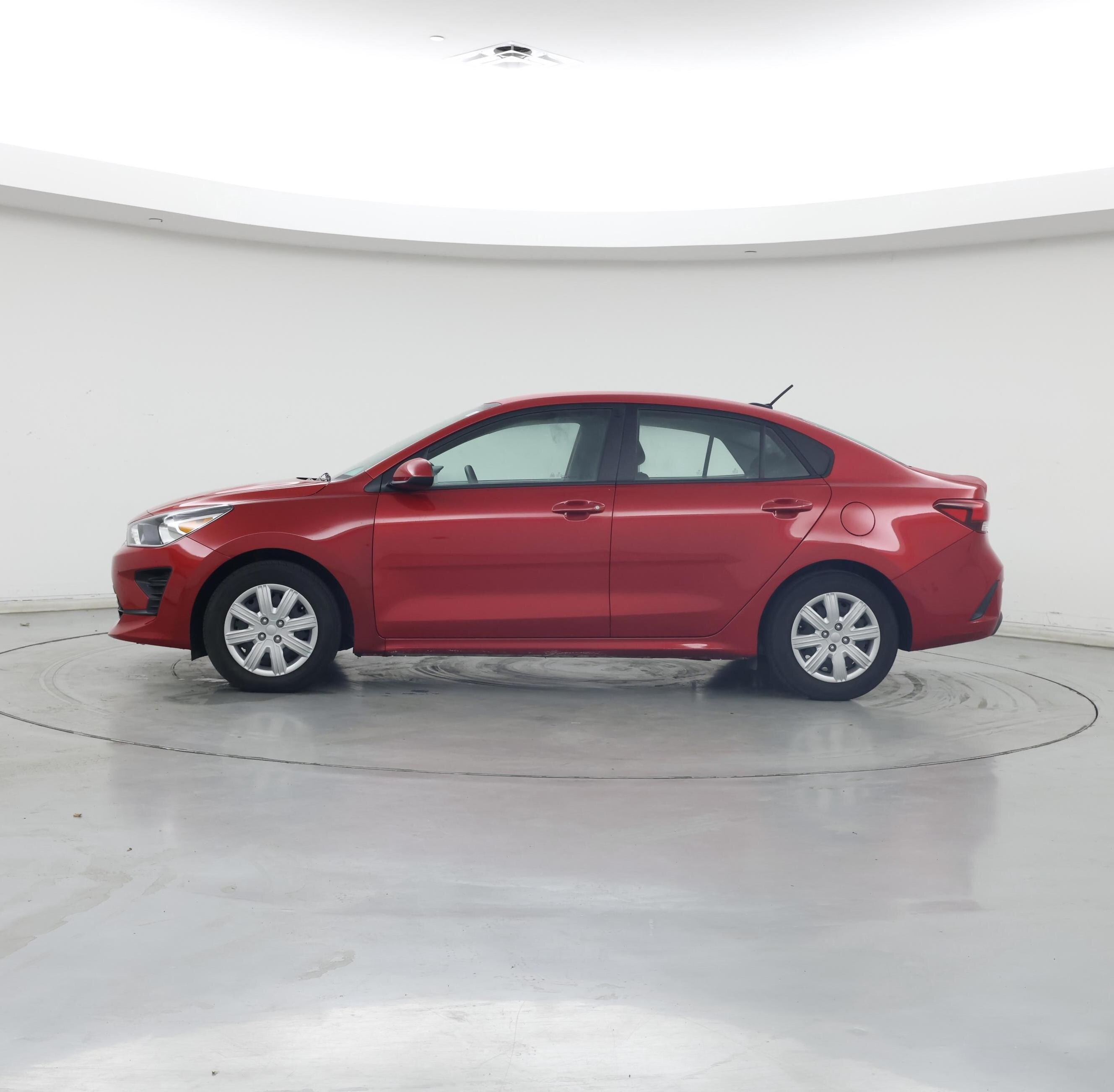 Thumbnail: 2022 Kia Rio - 3