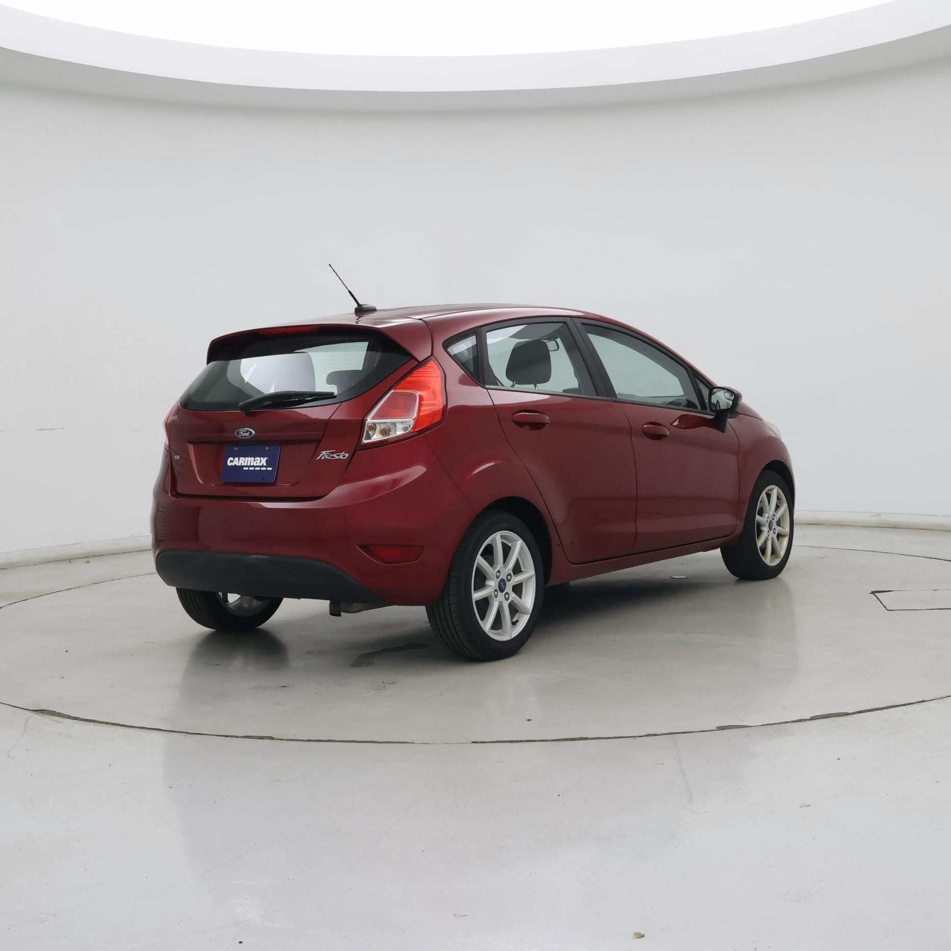 Thumbnail: 2017 Ford Fiesta - 8