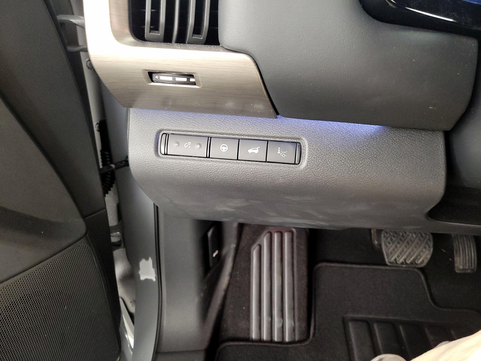 Thumbnail: 2025 Nissan Pathfinder - 13