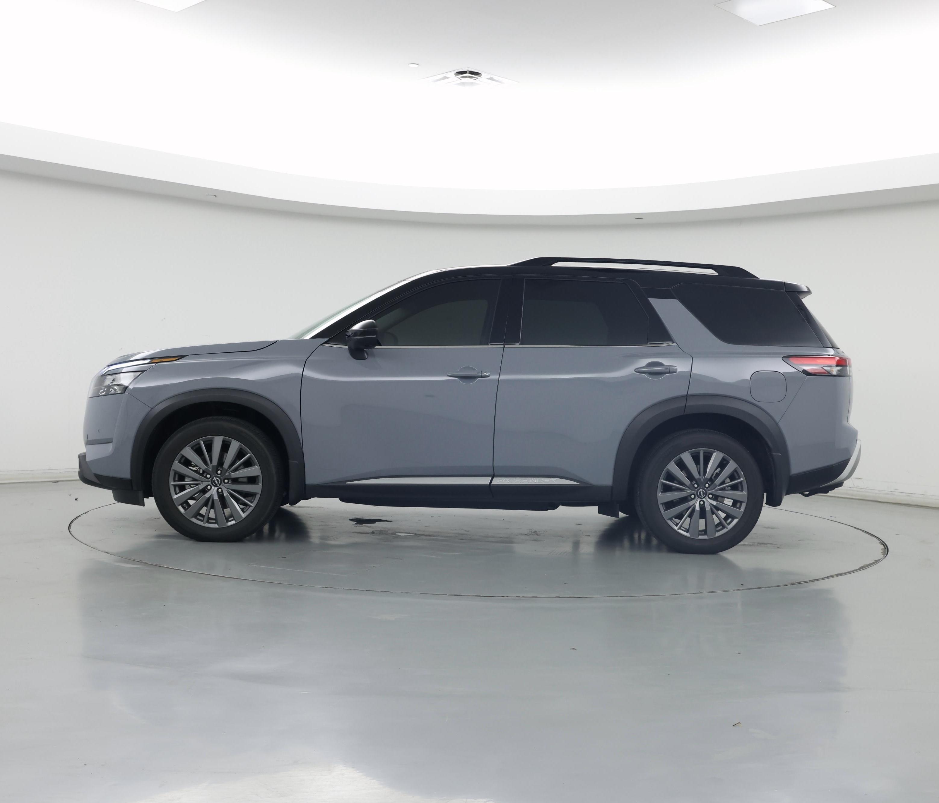 Thumbnail: 2025 Nissan Pathfinder - 3