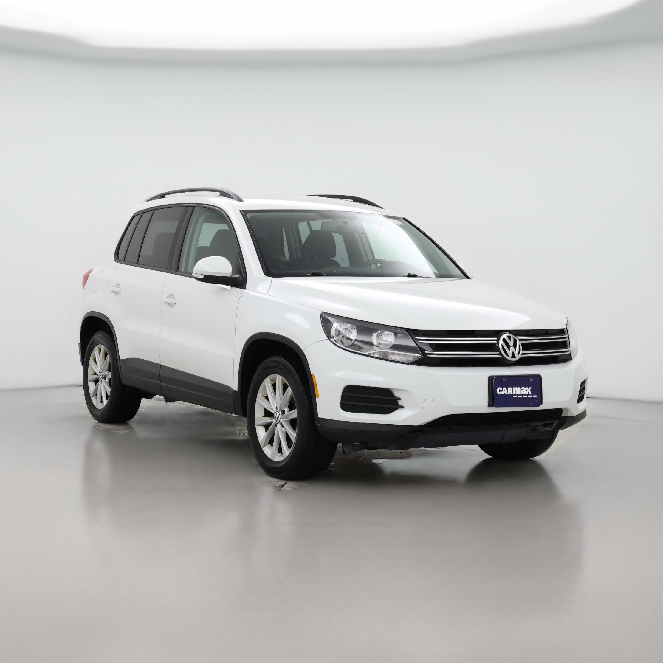 Thumbnail: 2017 Volkswagen Tiguan - 1