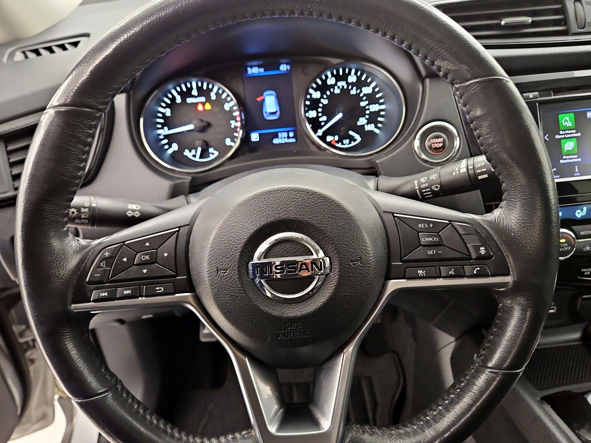 Thumbnail: 2018 Nissan Rogue - 10