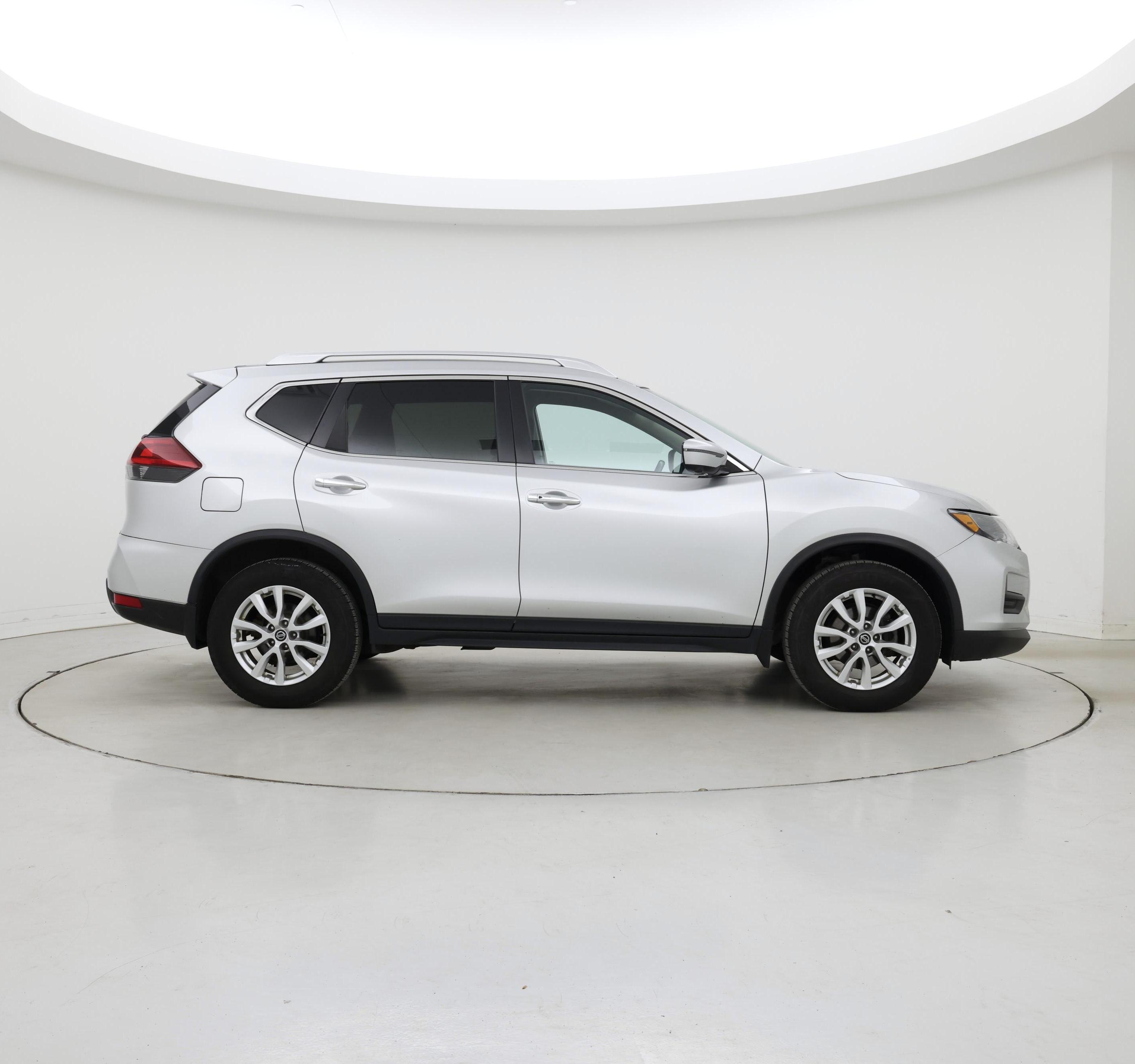 Thumbnail: 2018 Nissan Rogue - 7