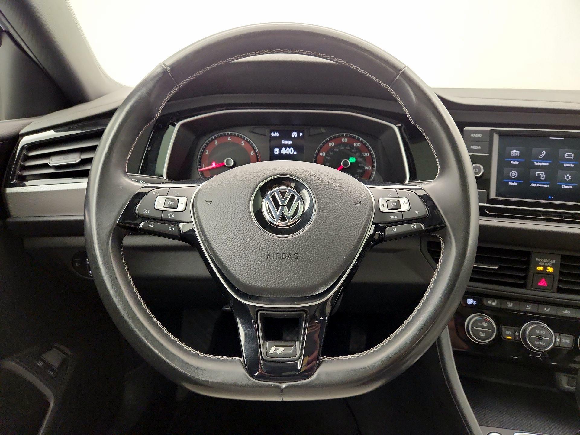 Thumbnail: 2021 Volkswagen Jetta - 10