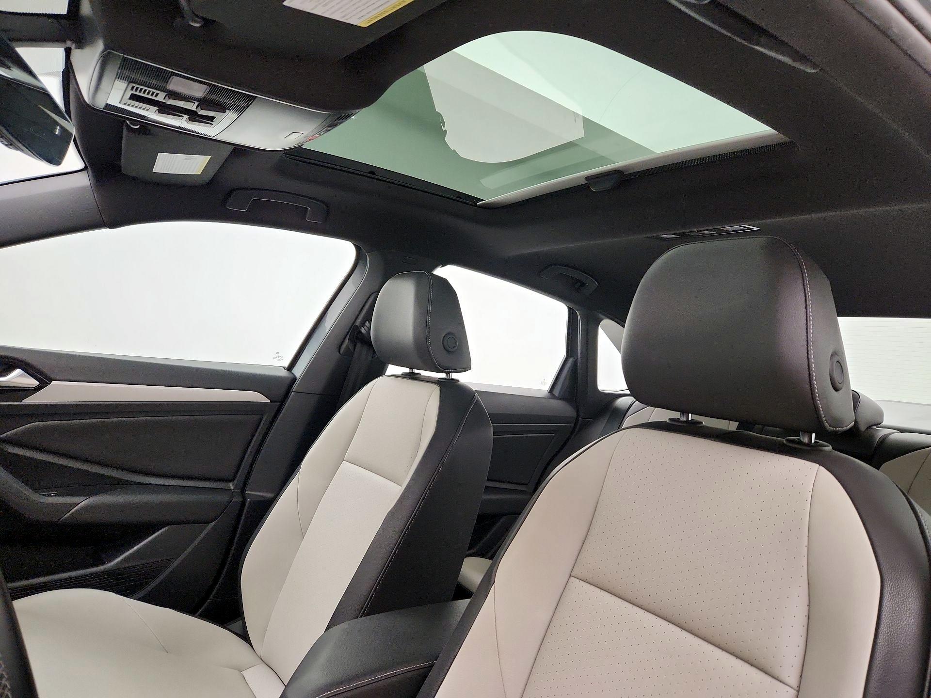 Thumbnail: 2021 Volkswagen Jetta - 19