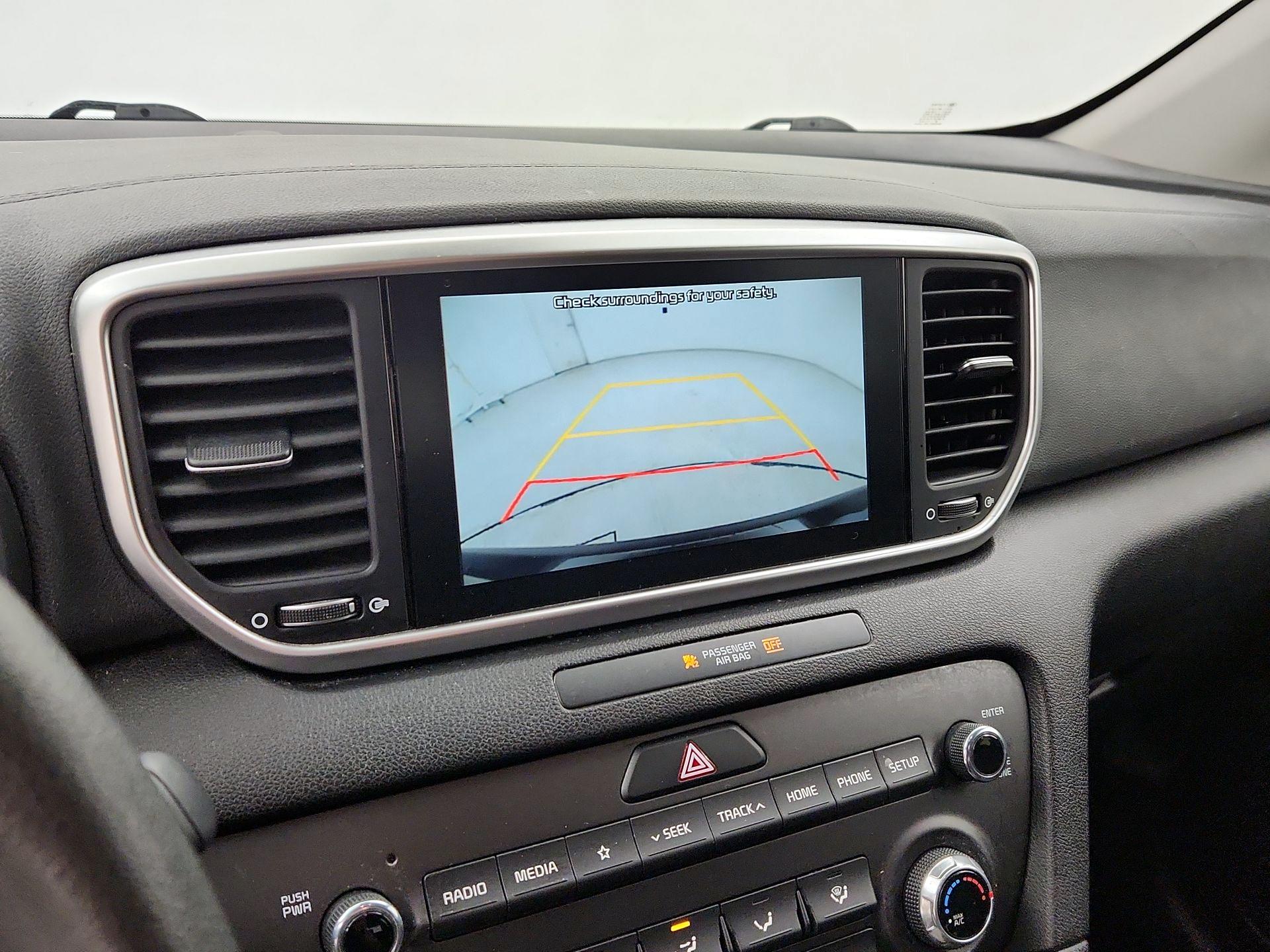 Thumbnail: 2020 Kia Sportage - 14