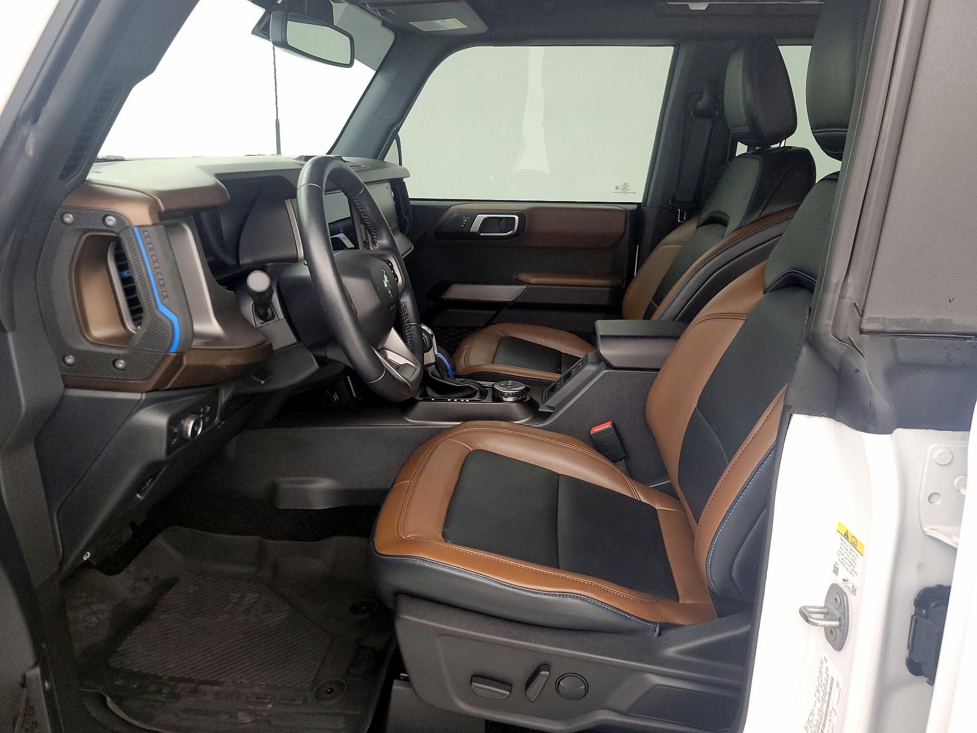 Thumbnail: 2022 Ford Bronco - 11