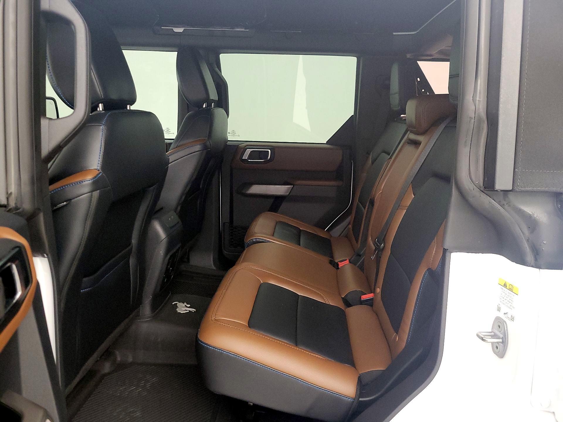 Thumbnail: 2022 Ford Bronco - 20