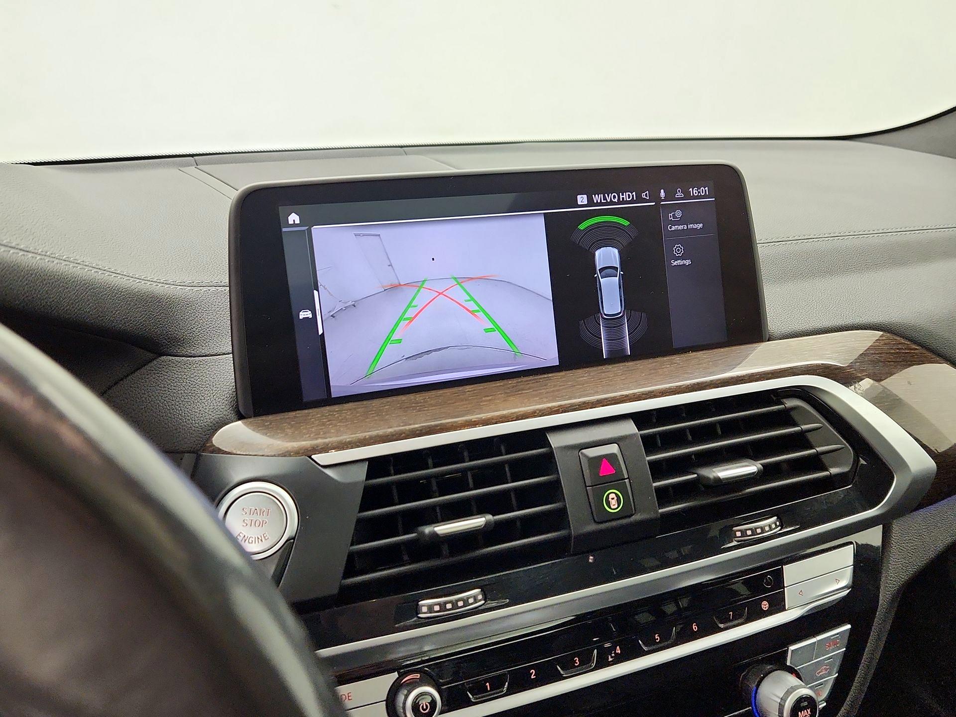 Thumbnail: 2021 BMW X3 - 15