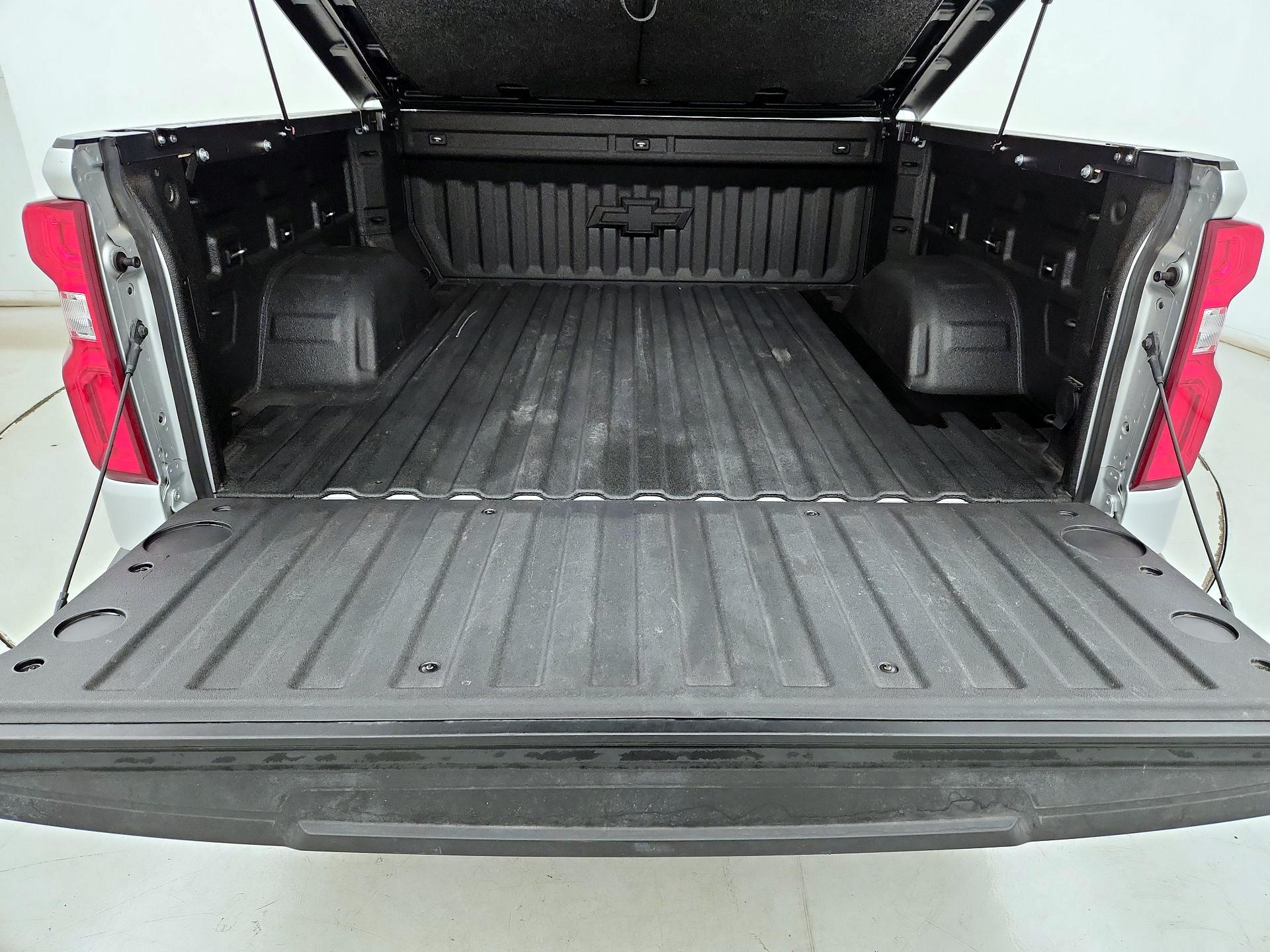 Thumbnail: 2019 Chevrolet Silverado 1500 - 20