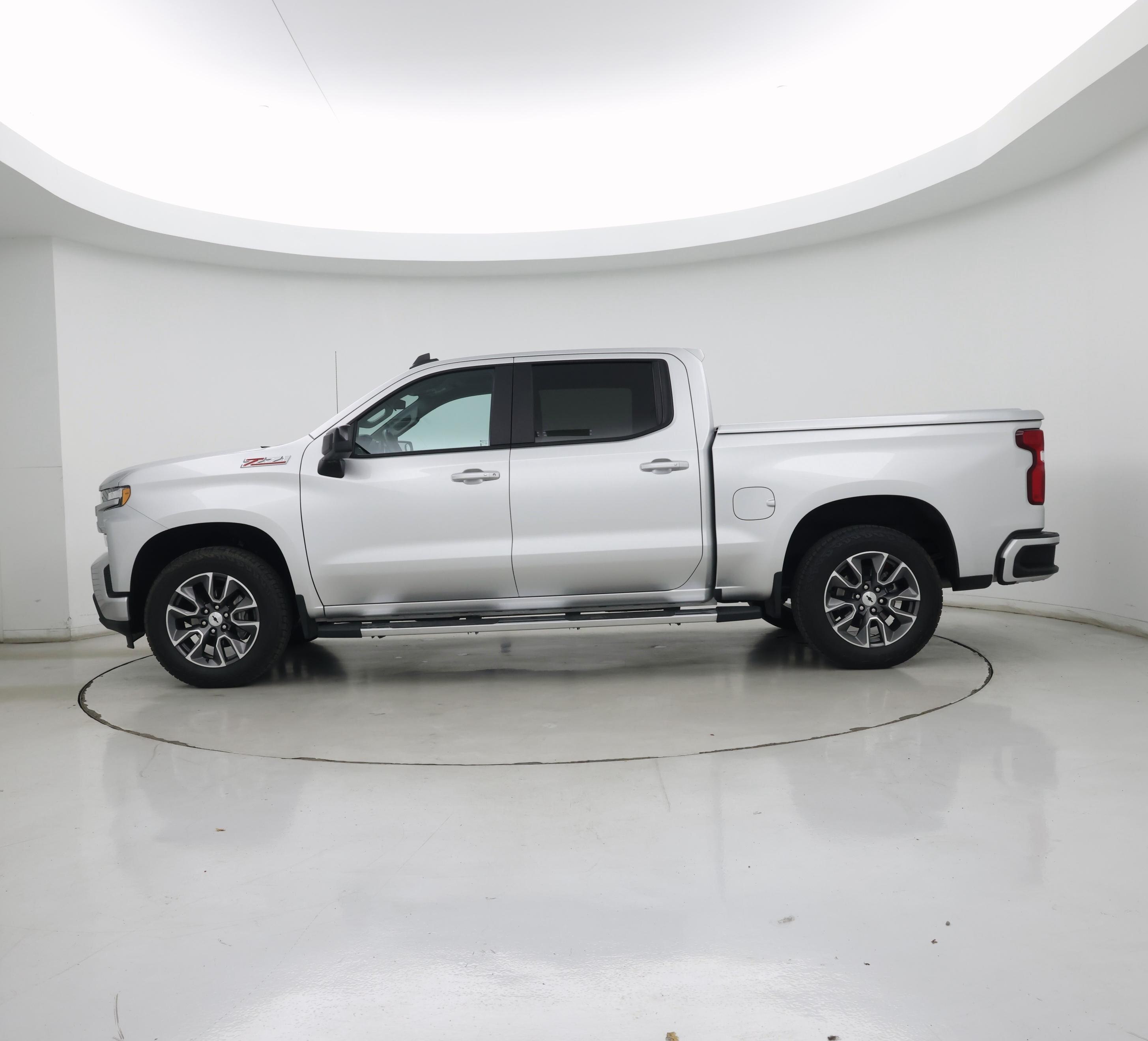 Thumbnail: 2019 Chevrolet Silverado 1500 - 3