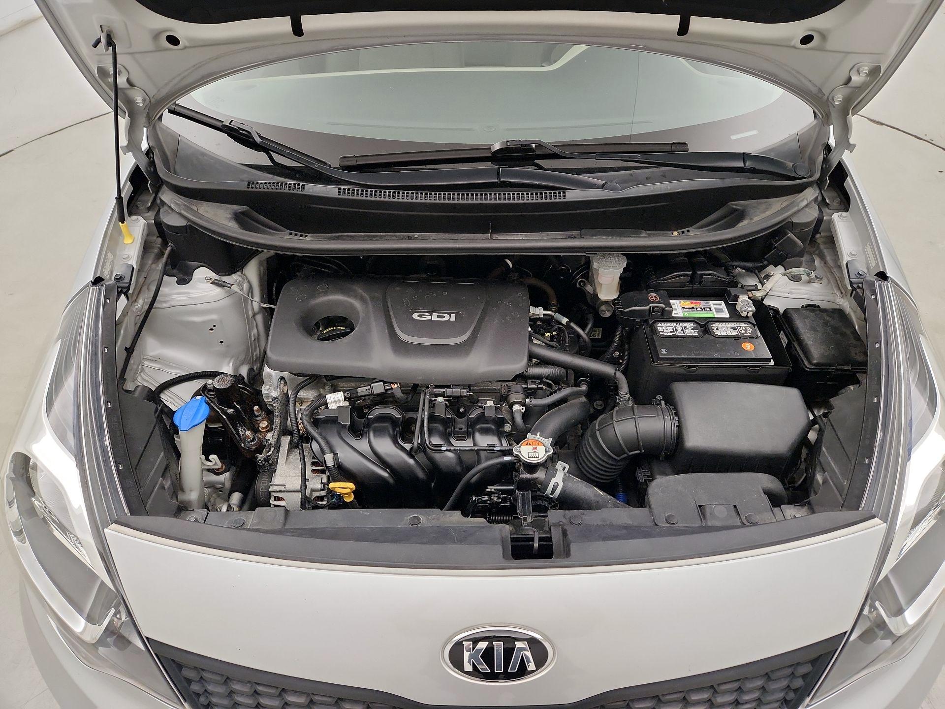 Thumbnail: 2016 Kia Rio - 20