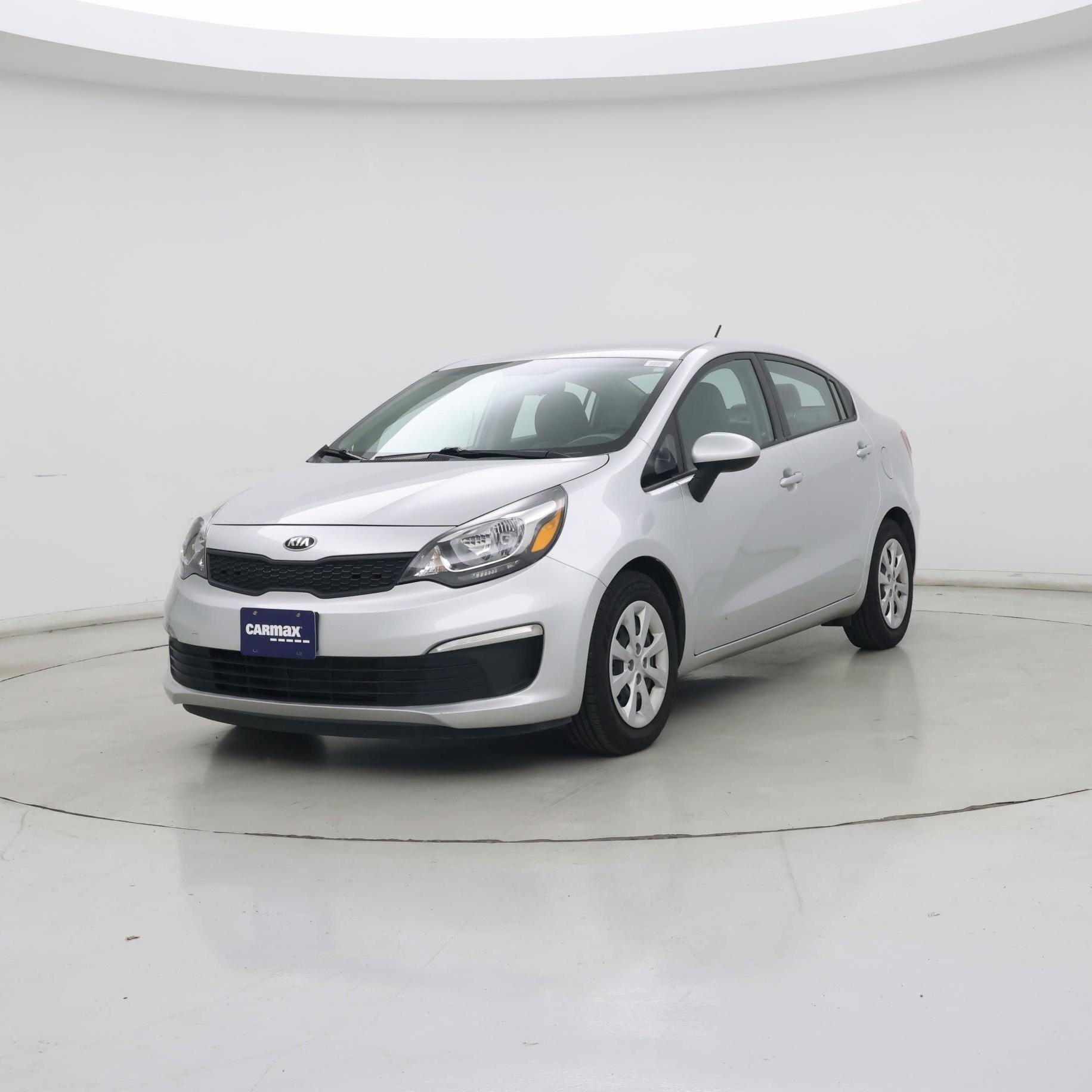 Thumbnail: 2016 Kia Rio - 4