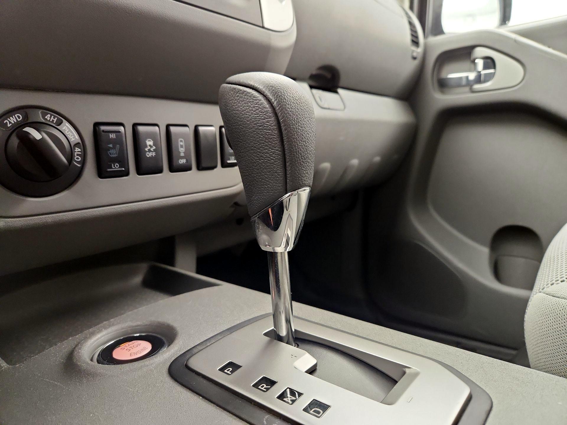 Thumbnail: 2020 Nissan Frontier - 17