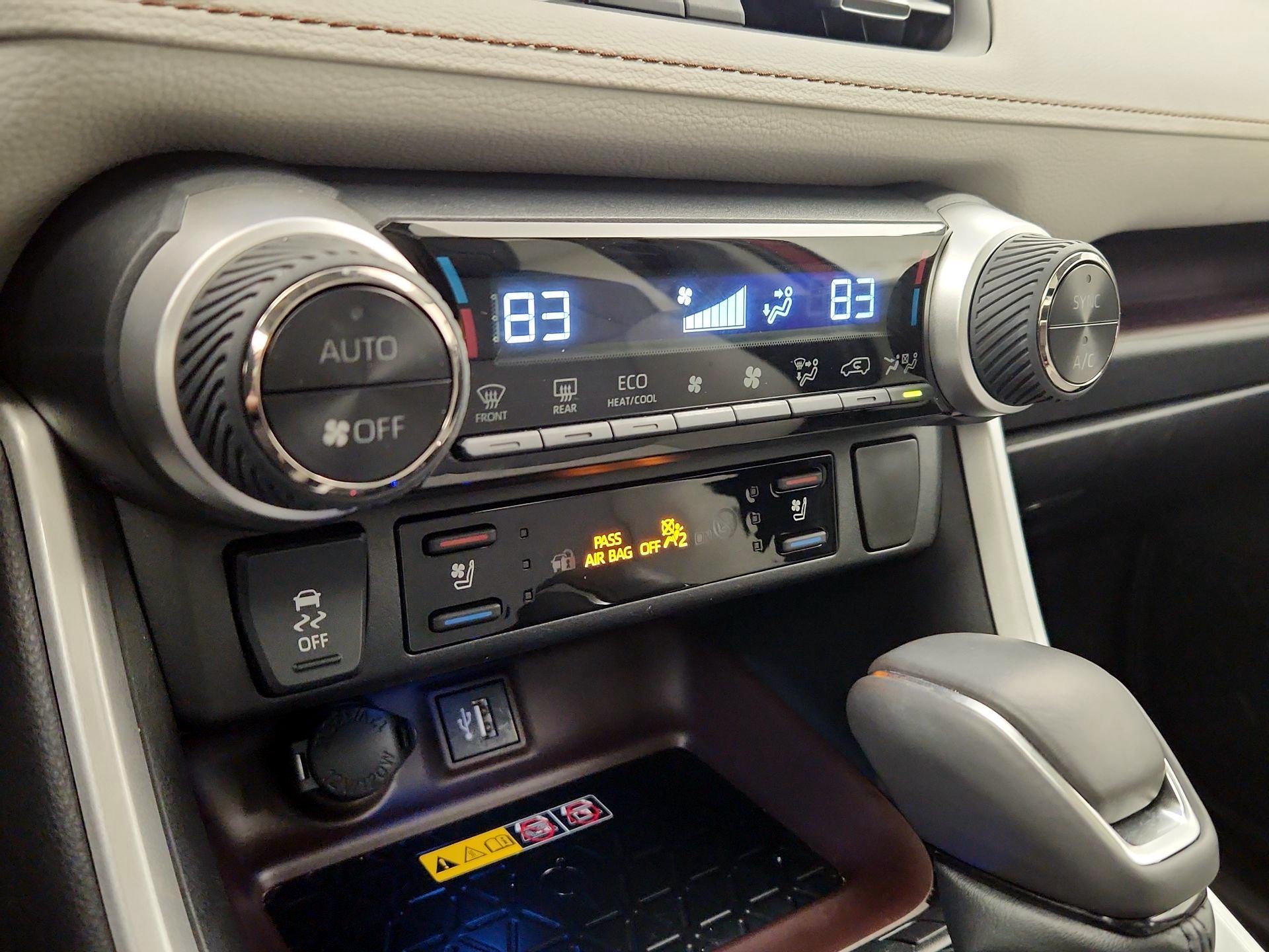 Thumbnail: 2023 Toyota RAV4 - 16