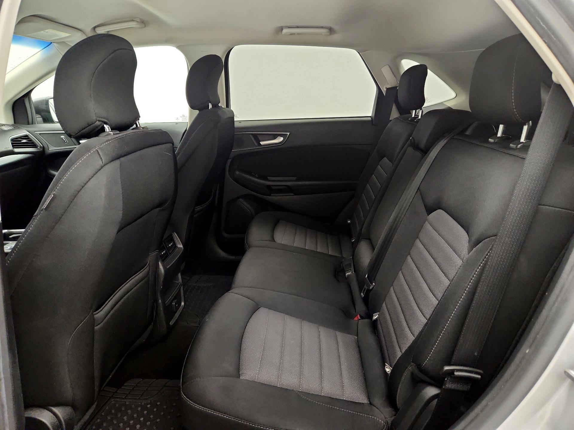 Thumbnail: 2019 Ford Edge - 19