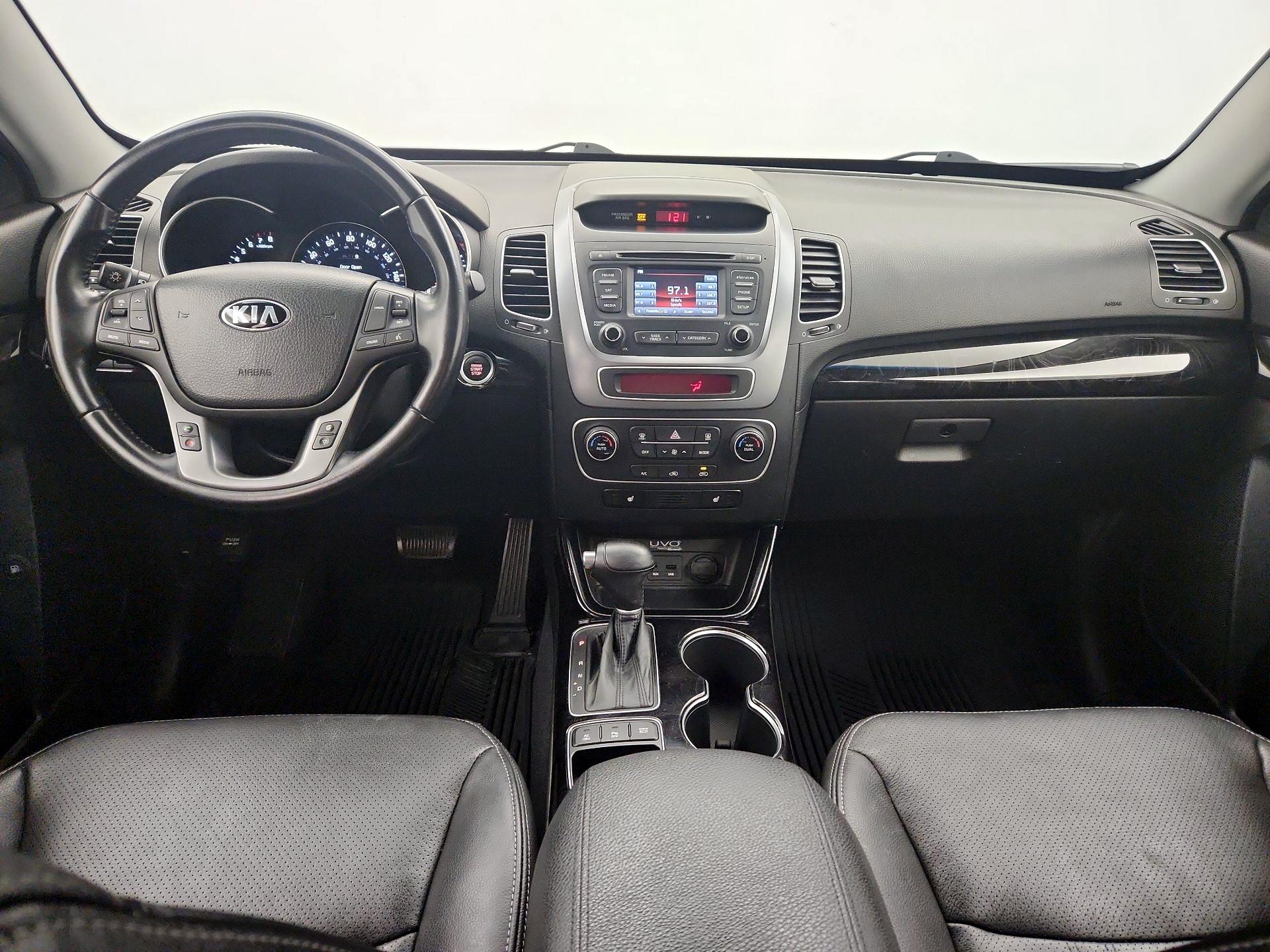 Thumbnail: 2014 Kia Sorento - 9