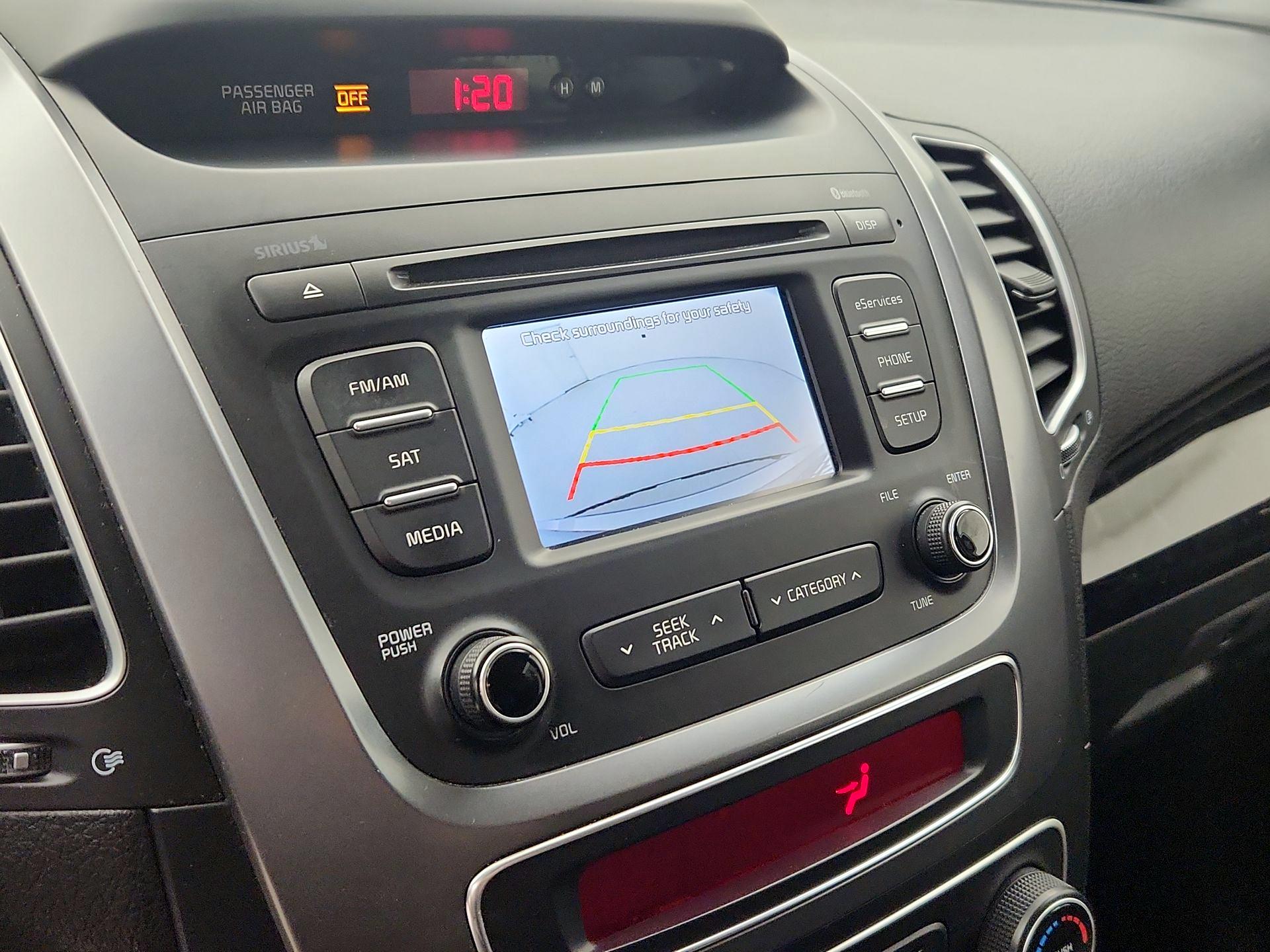 Thumbnail: 2014 Kia Sorento - 14