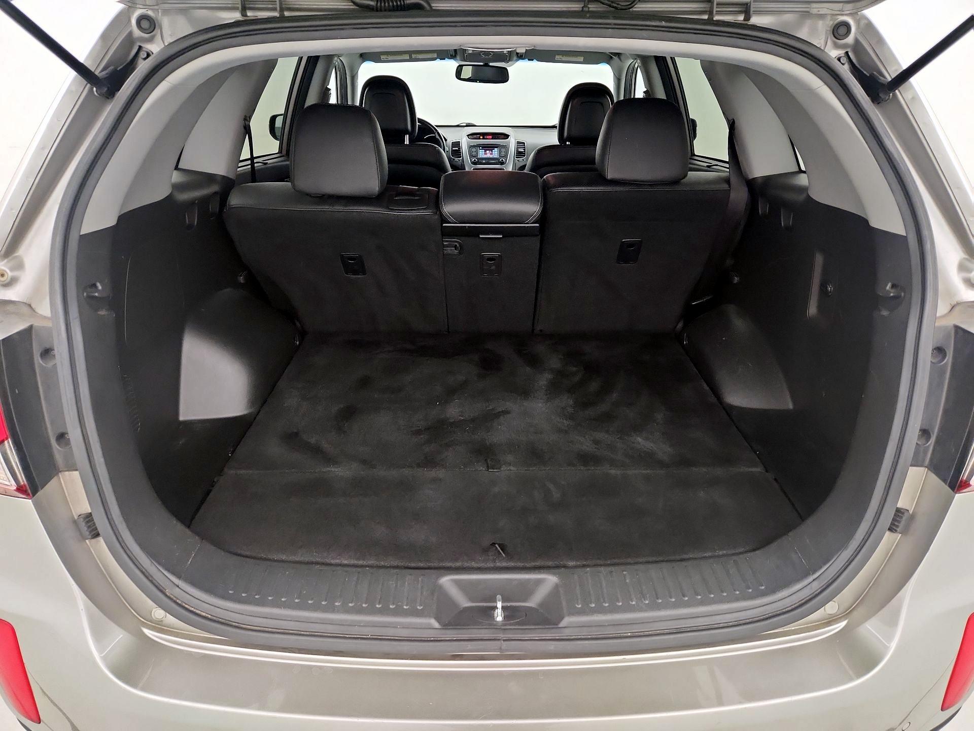 Thumbnail: 2014 Kia Sorento - 20