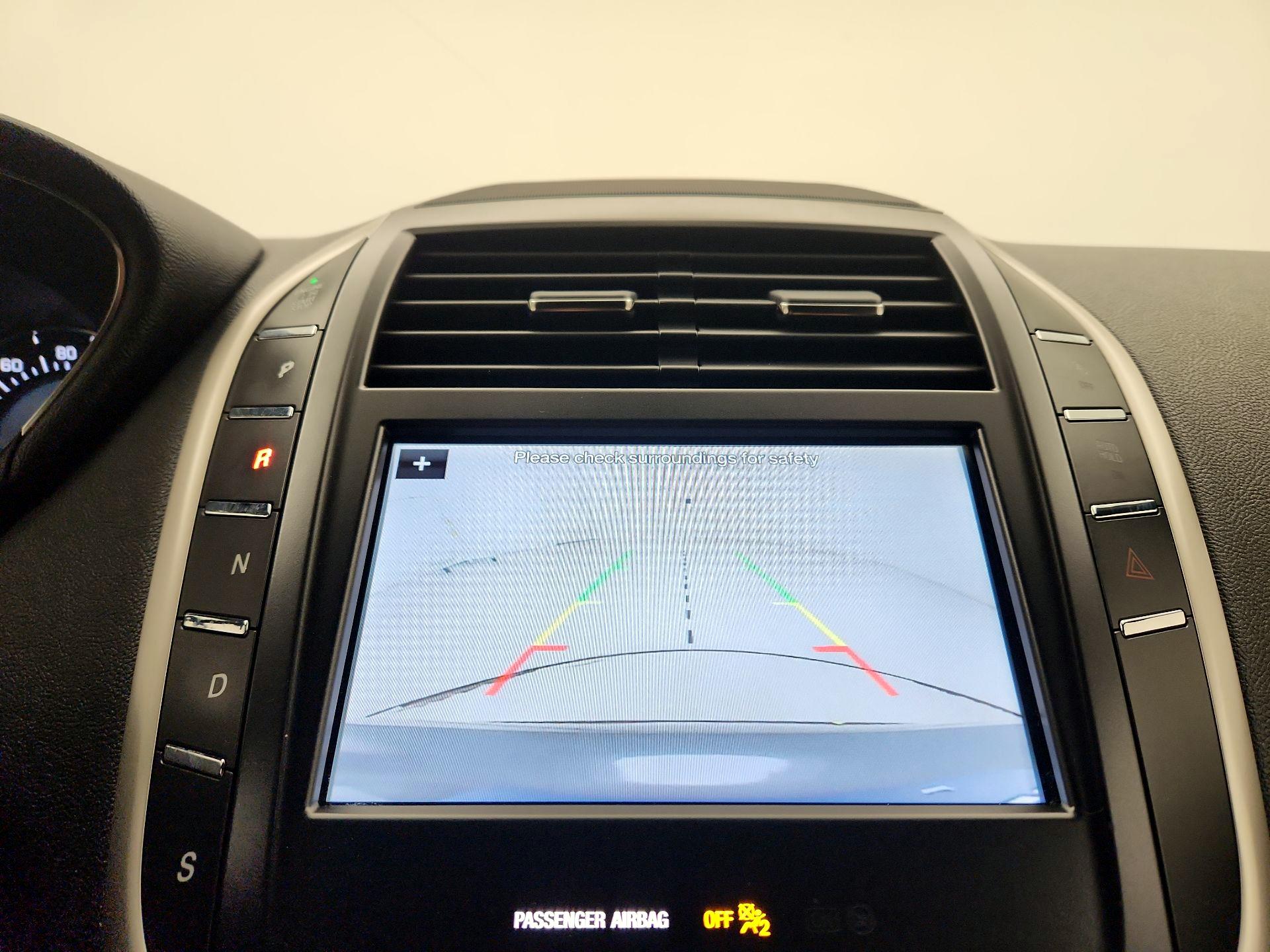 Thumbnail: 2019 Lincoln MKC - 14