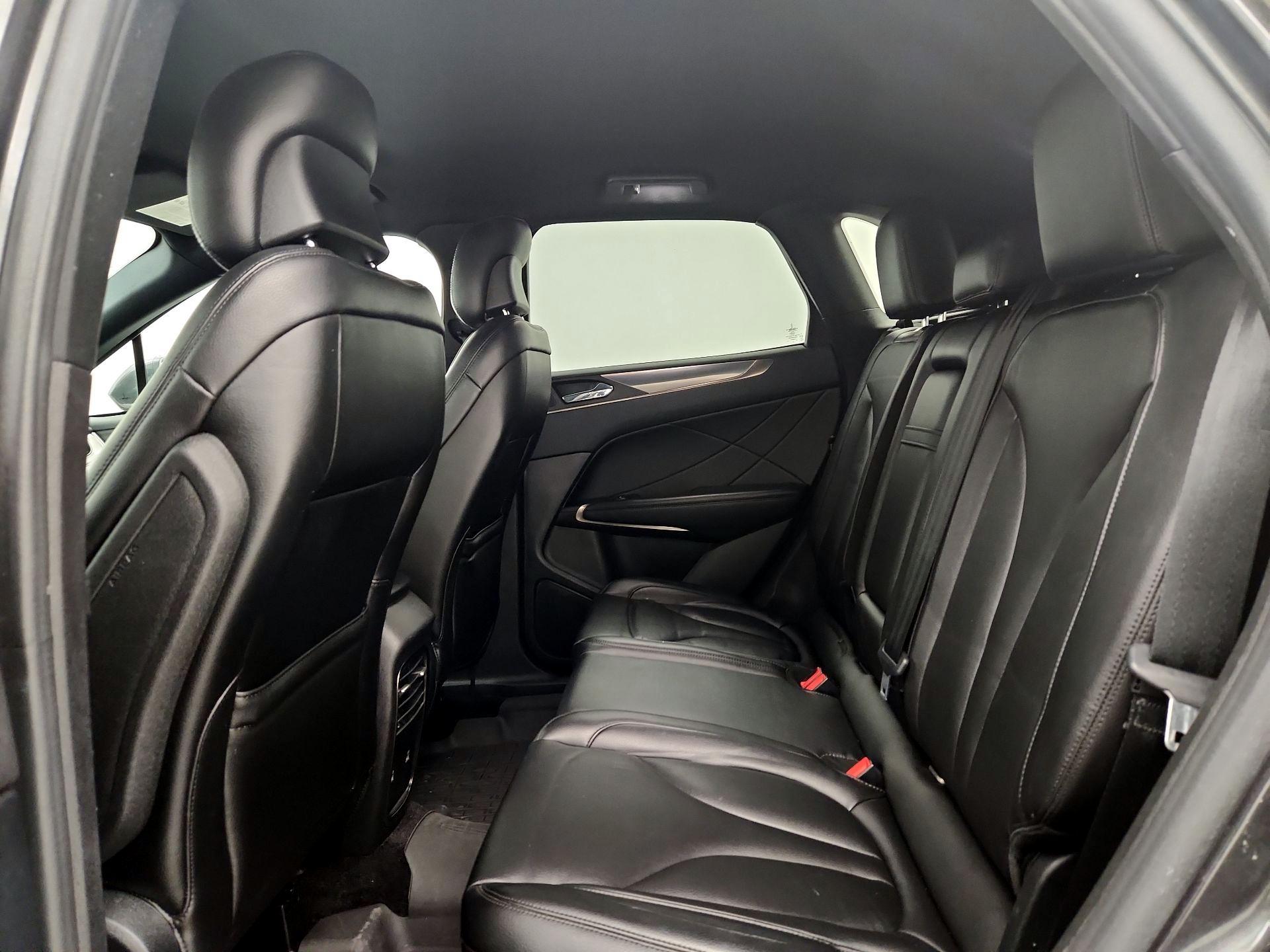 Thumbnail: 2019 Lincoln MKC - 19