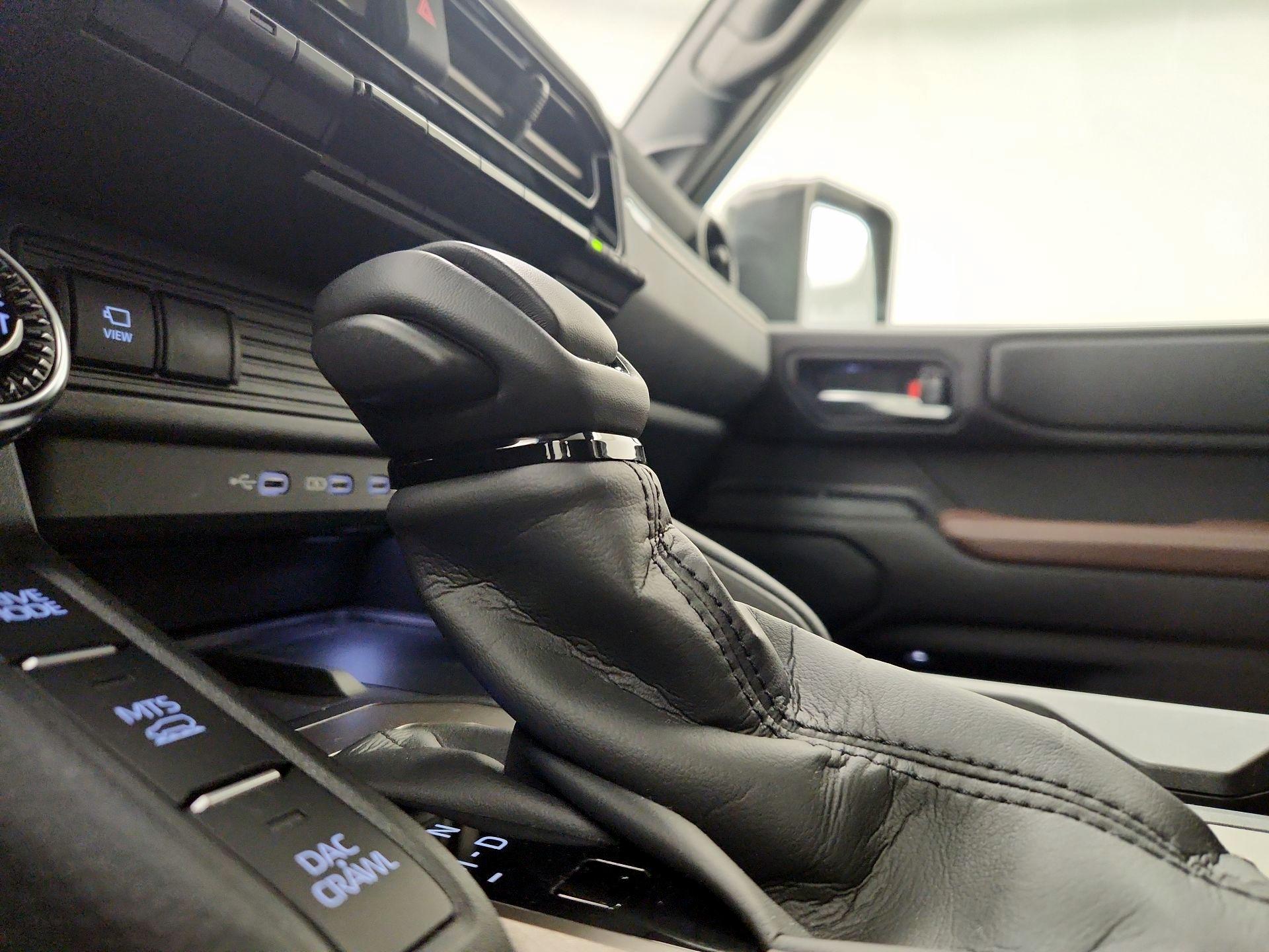 Thumbnail: 2025 Toyota Land Cruiser - 17