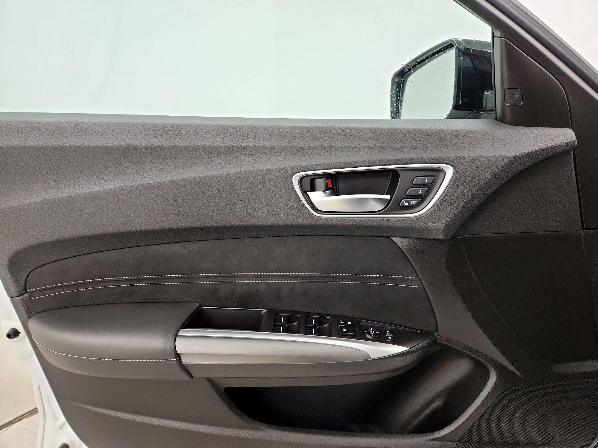 Thumbnail: 2020 Acura TLX - 12