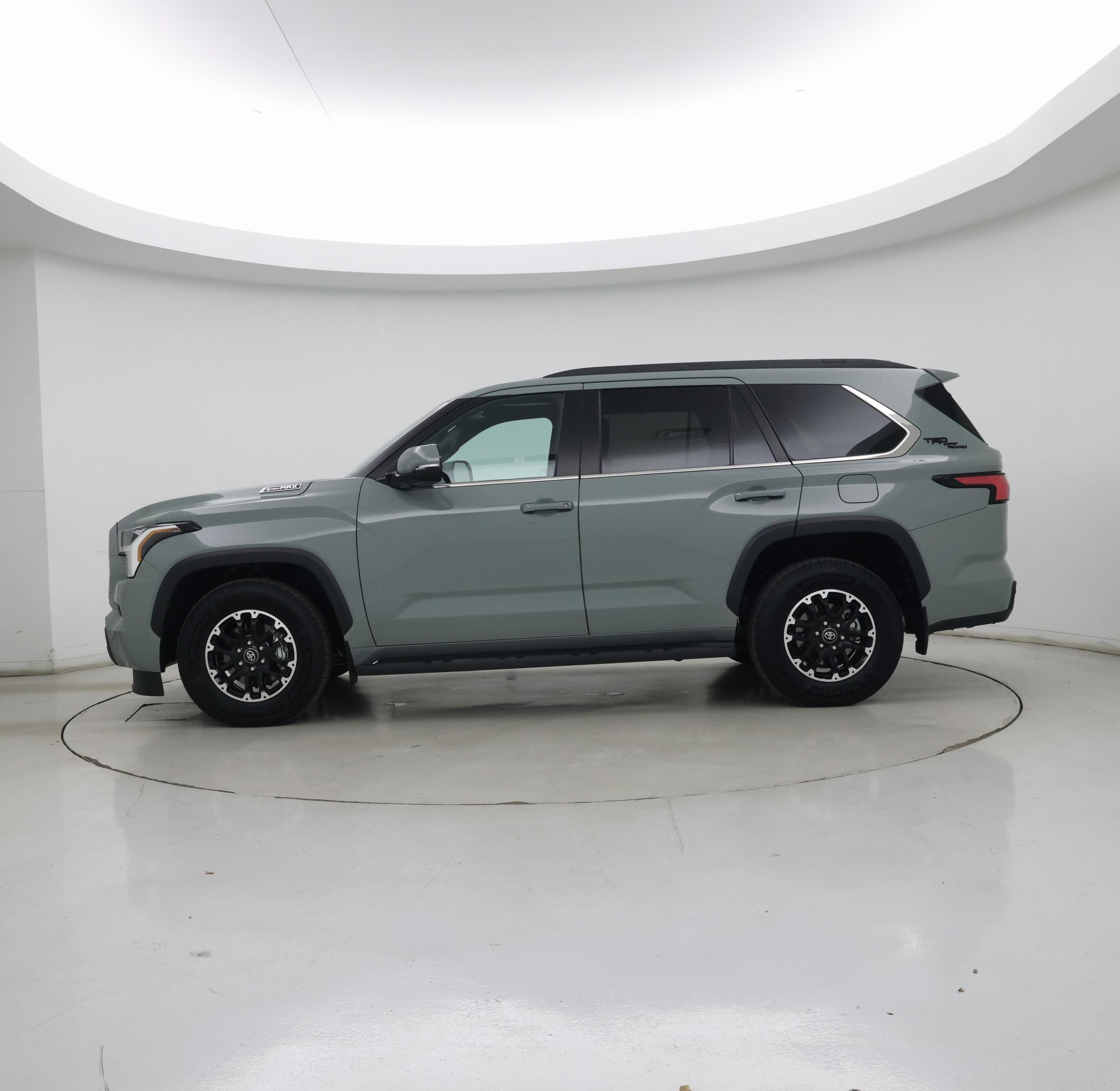 Thumbnail: 2025 Toyota Sequoia - 3