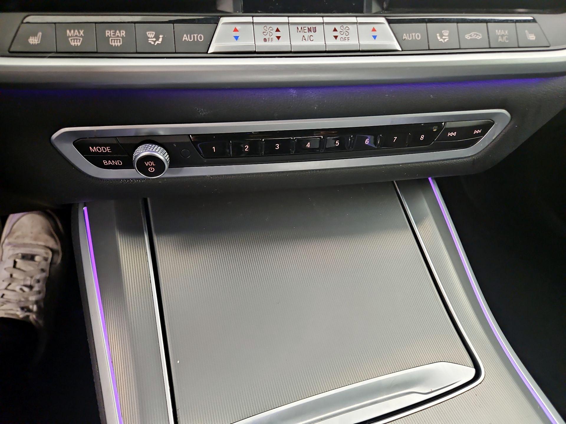 Thumbnail: 2022 BMW X5 - 17