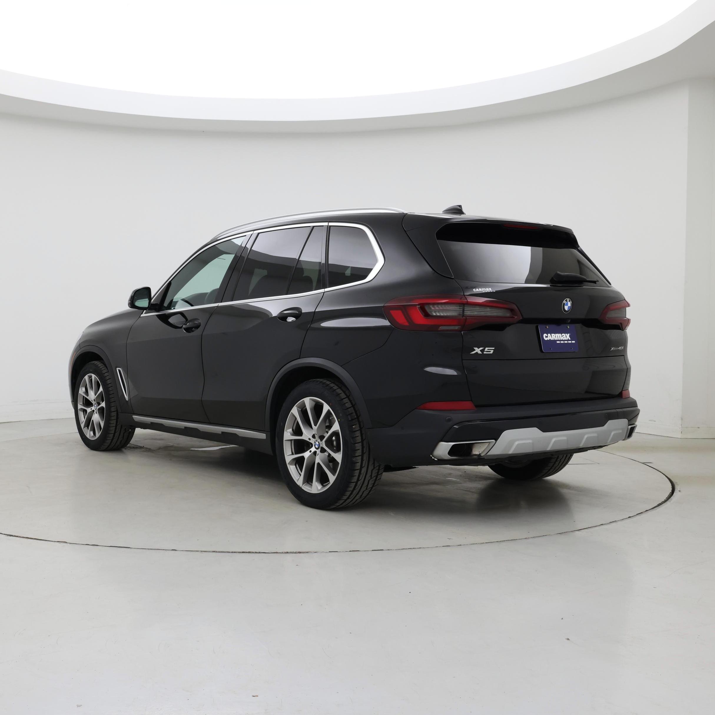 Thumbnail: 2022 BMW X5 - 2