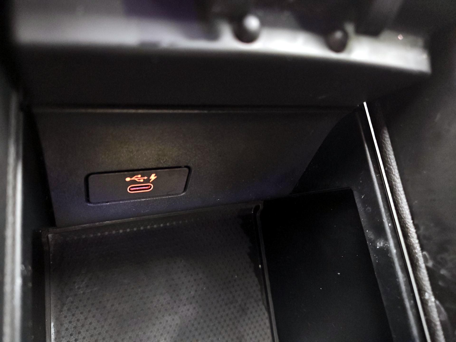 Thumbnail: 2022 BMW X5 - 19