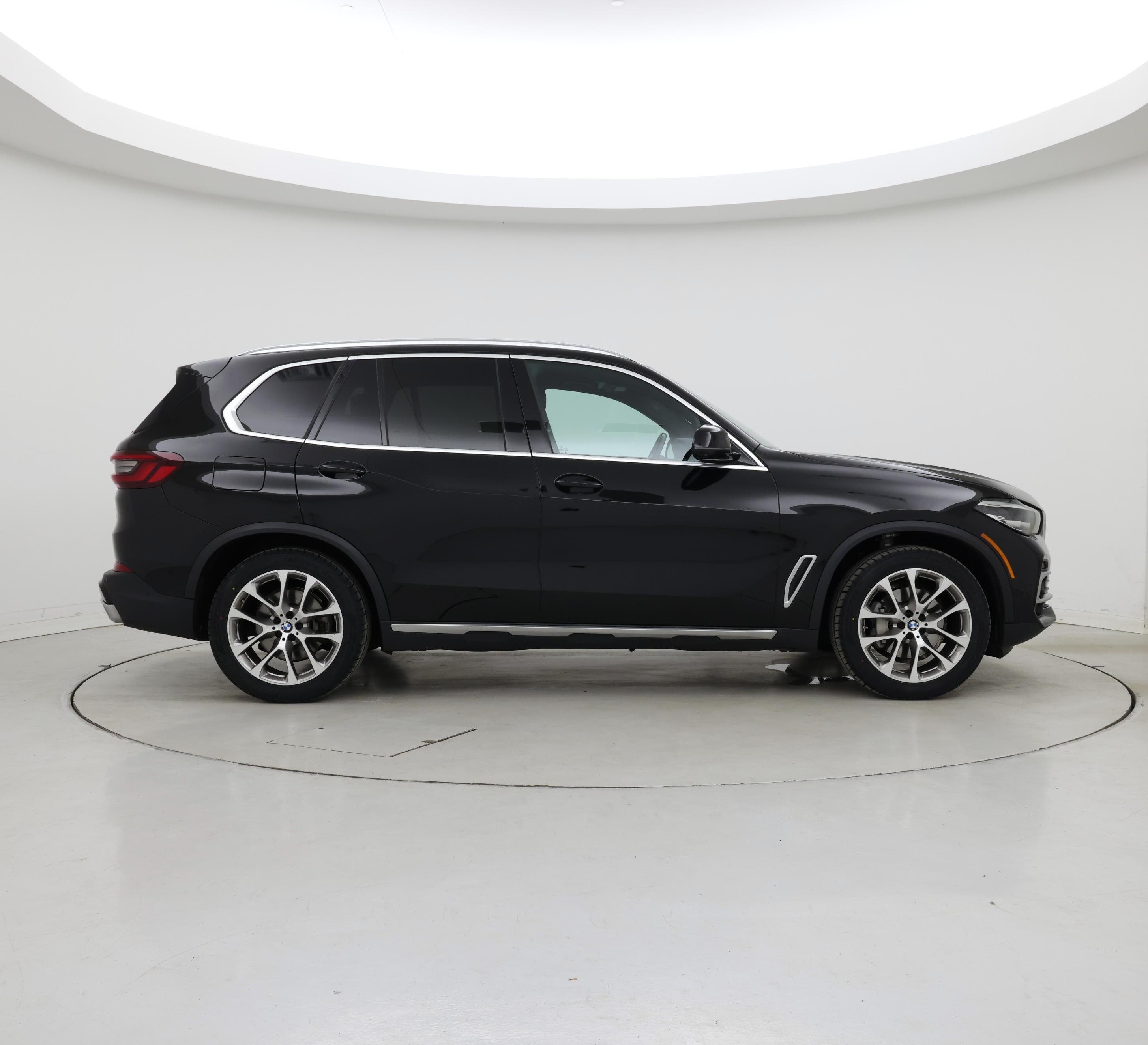 Thumbnail: 2022 BMW X5 - 7