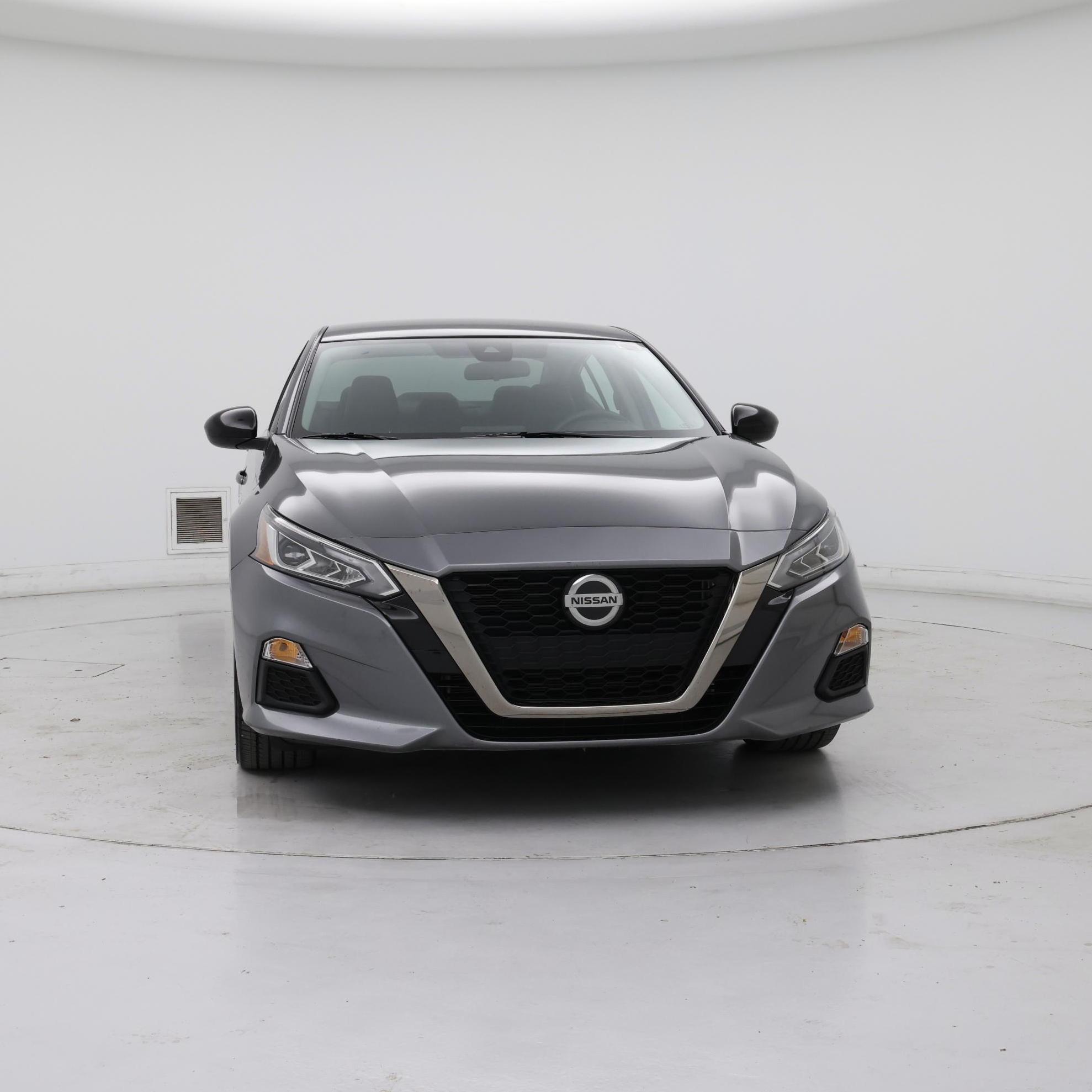 Thumbnail: 2022 Nissan Altima - 5