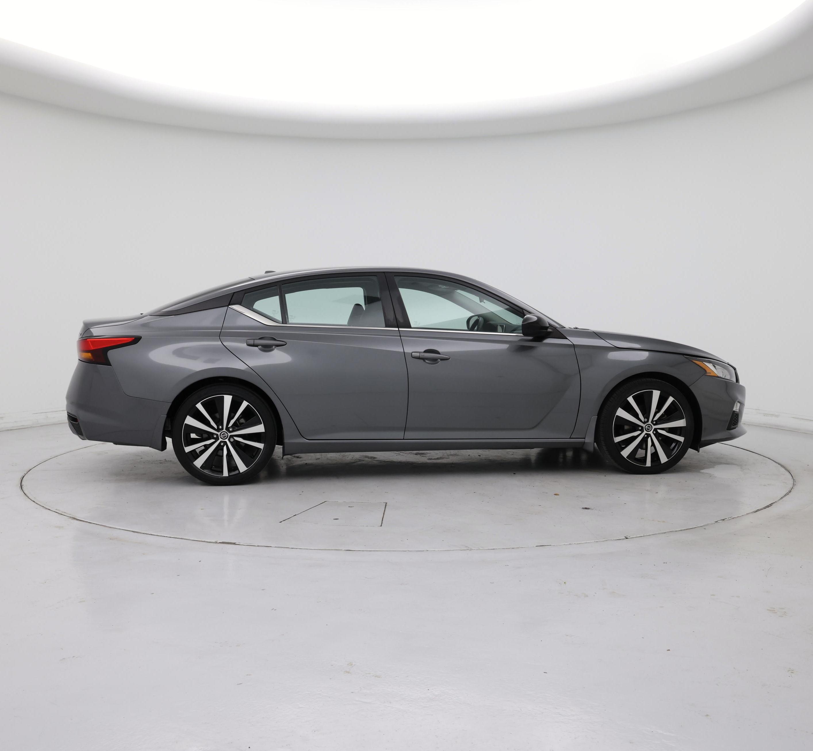 Thumbnail: 2022 Nissan Altima - 7