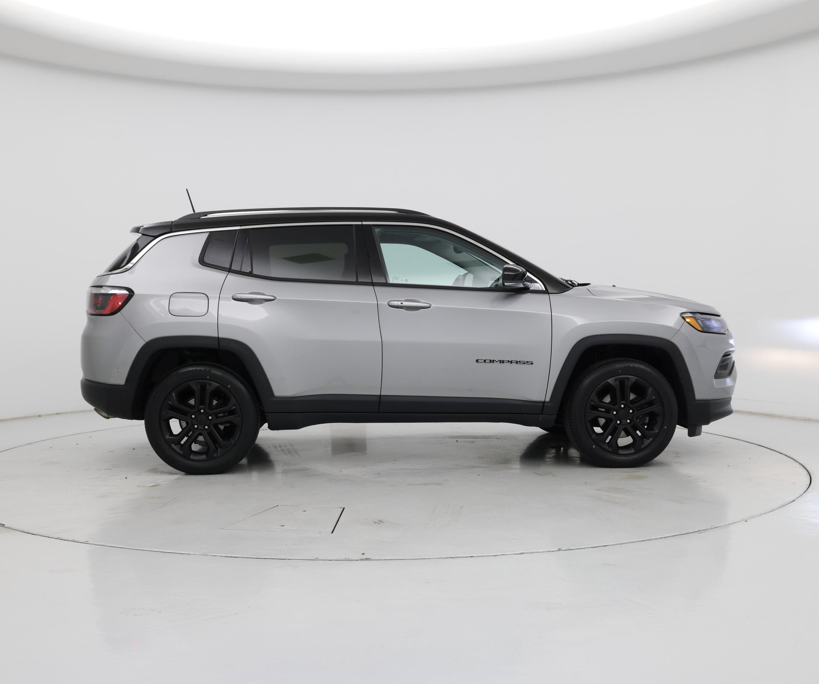 Thumbnail: 2022 Jeep Compass - 7