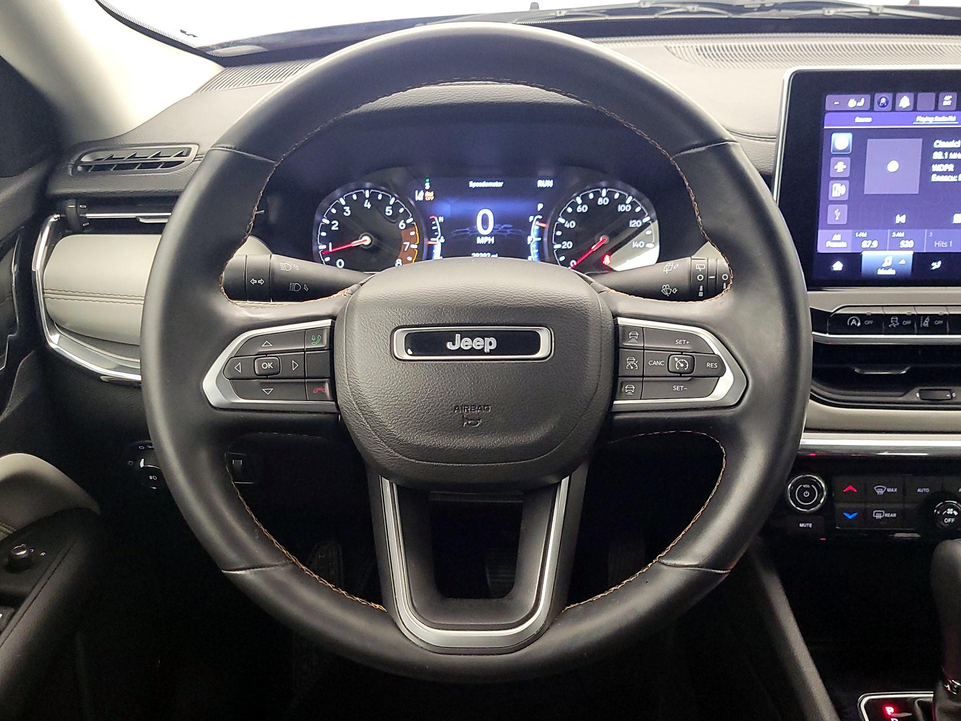 Thumbnail: 2022 Jeep Compass - 10