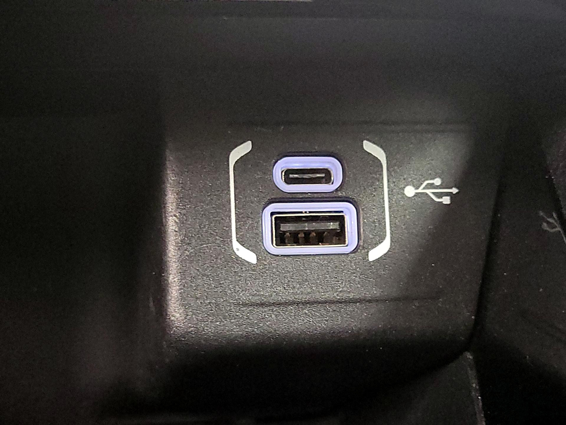 Thumbnail: 2022 Jeep Compass - 18