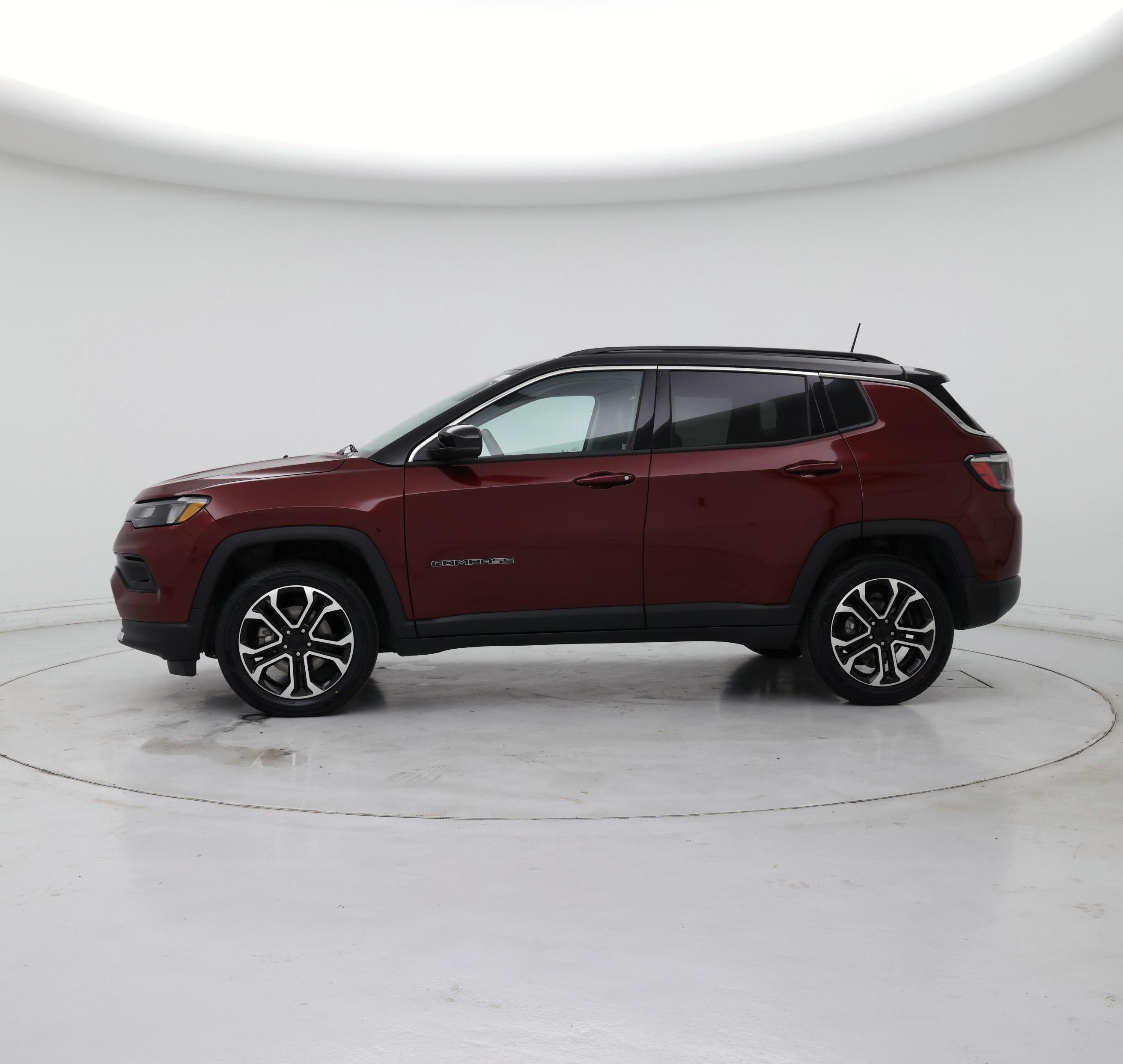 Thumbnail: 2022 Jeep Compass - 3