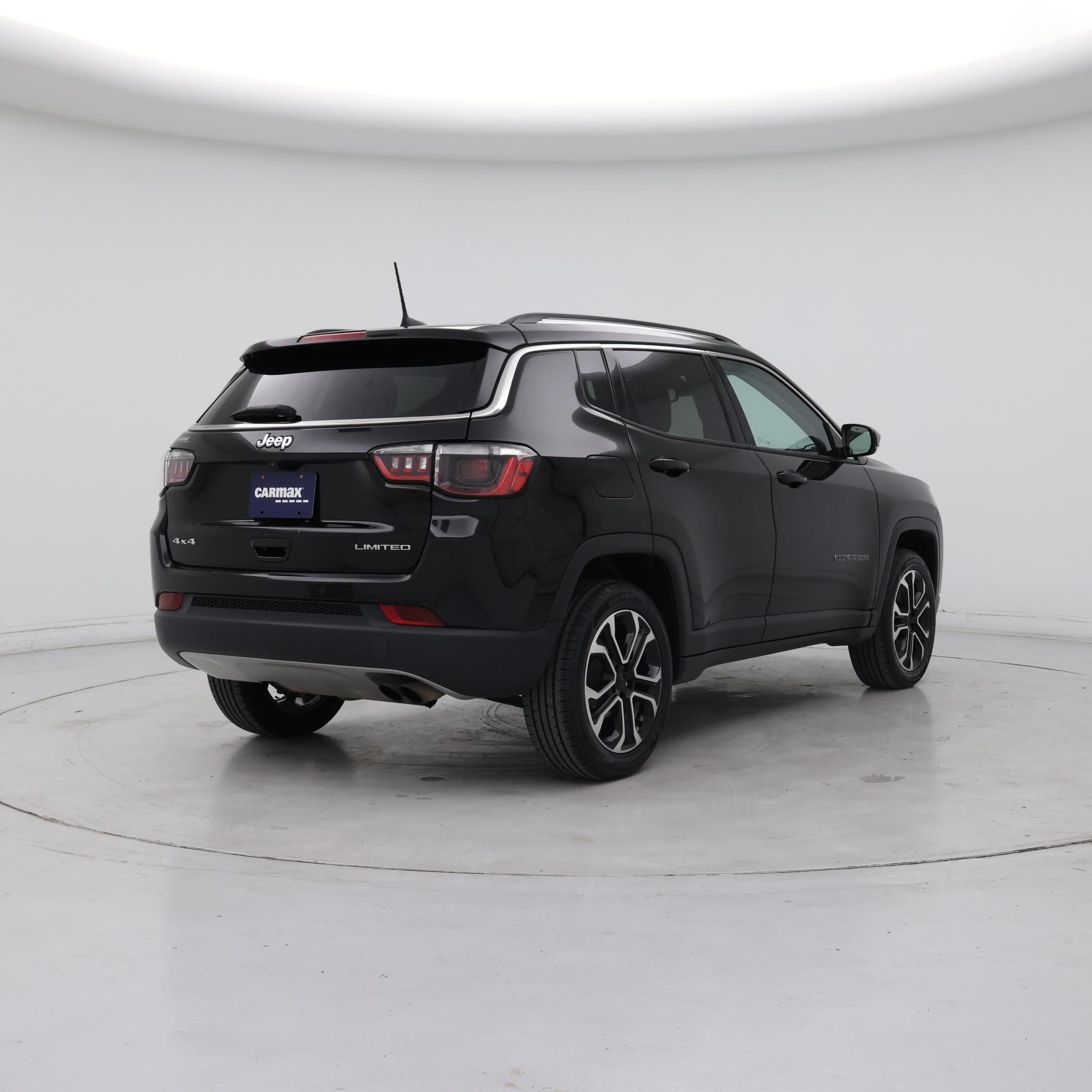 Thumbnail: 2022 Jeep Compass - 8
