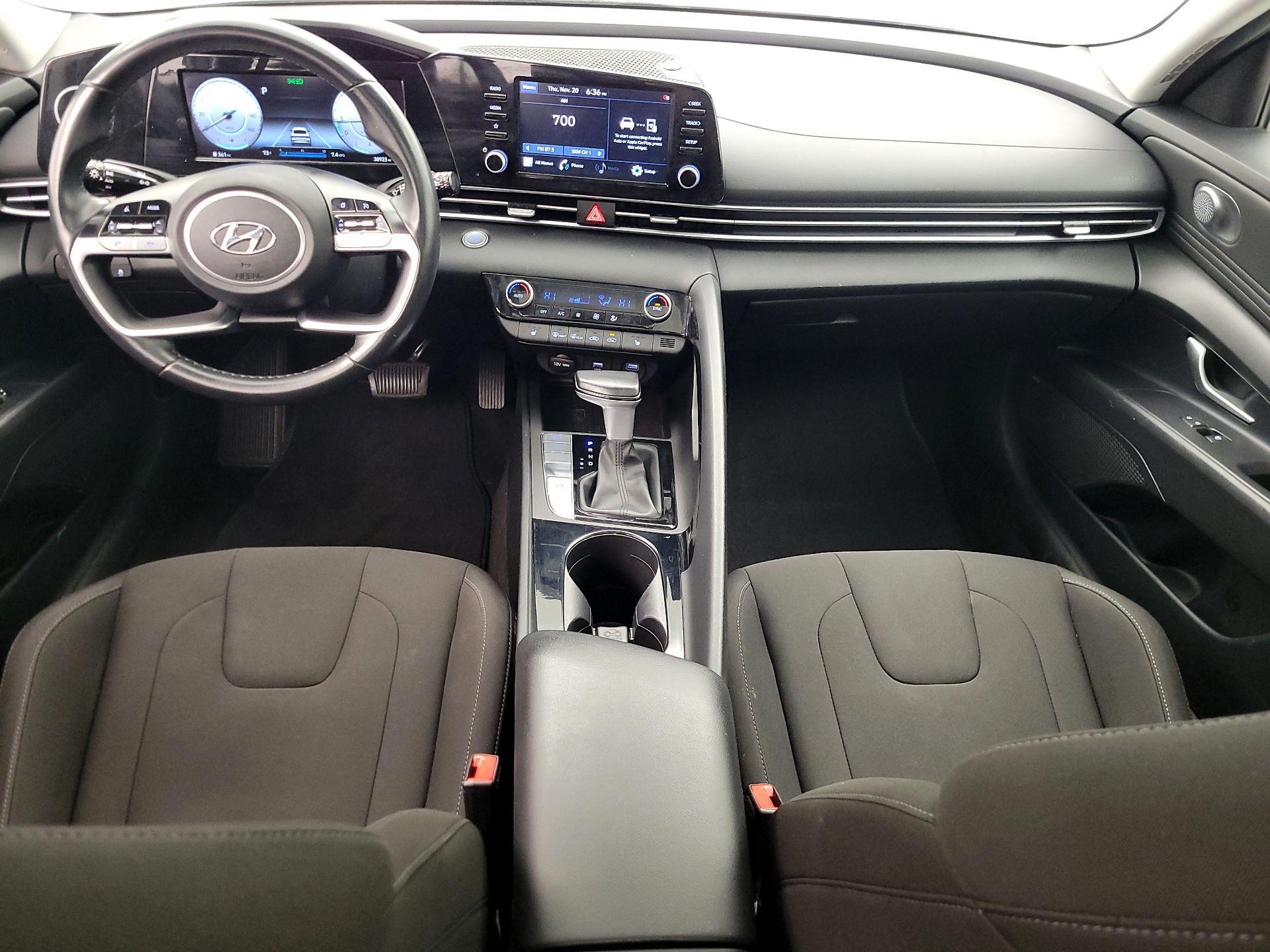 Thumbnail: 2021 Hyundai Elantra - 9