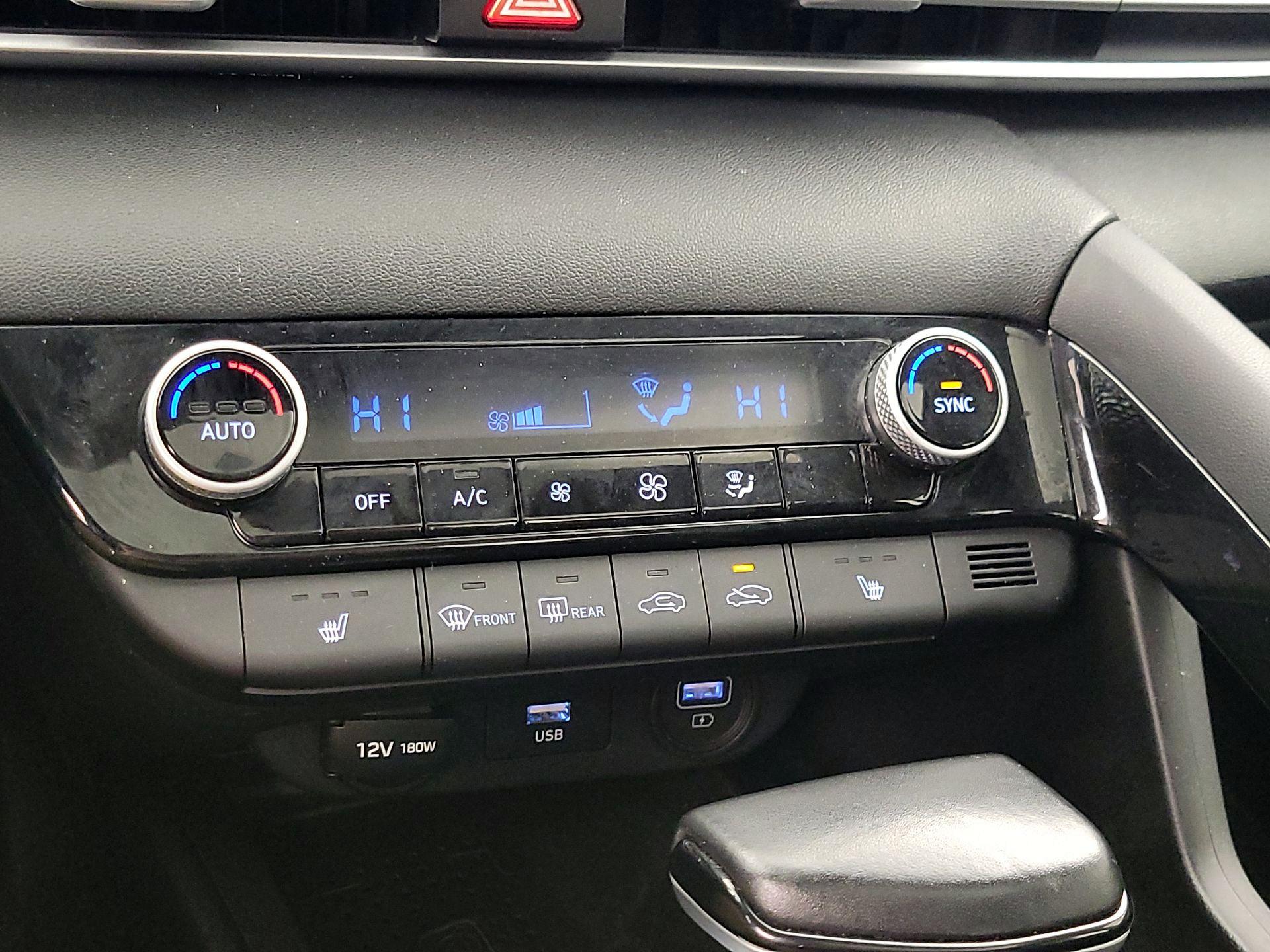 Thumbnail: 2021 Hyundai Elantra - 16