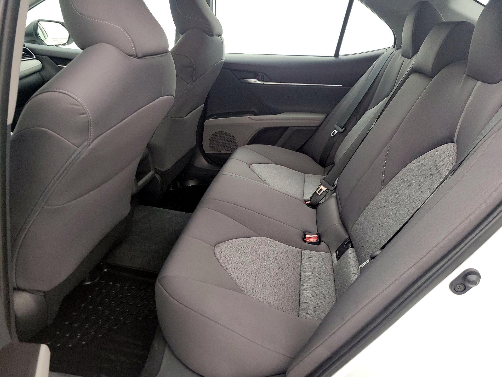 Thumbnail: 2022 Toyota Camry - 19