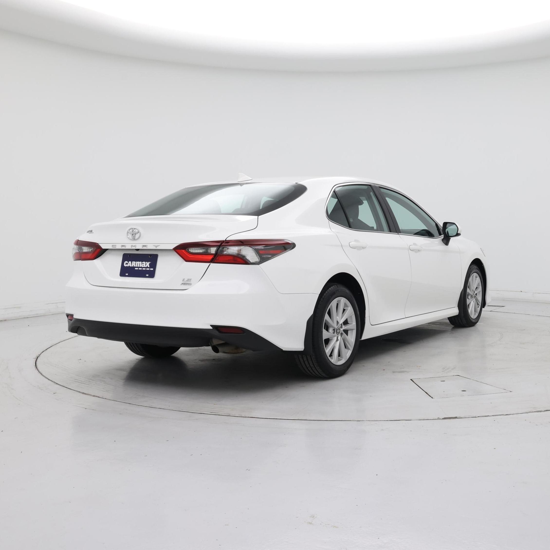 Thumbnail: 2022 Toyota Camry - 8