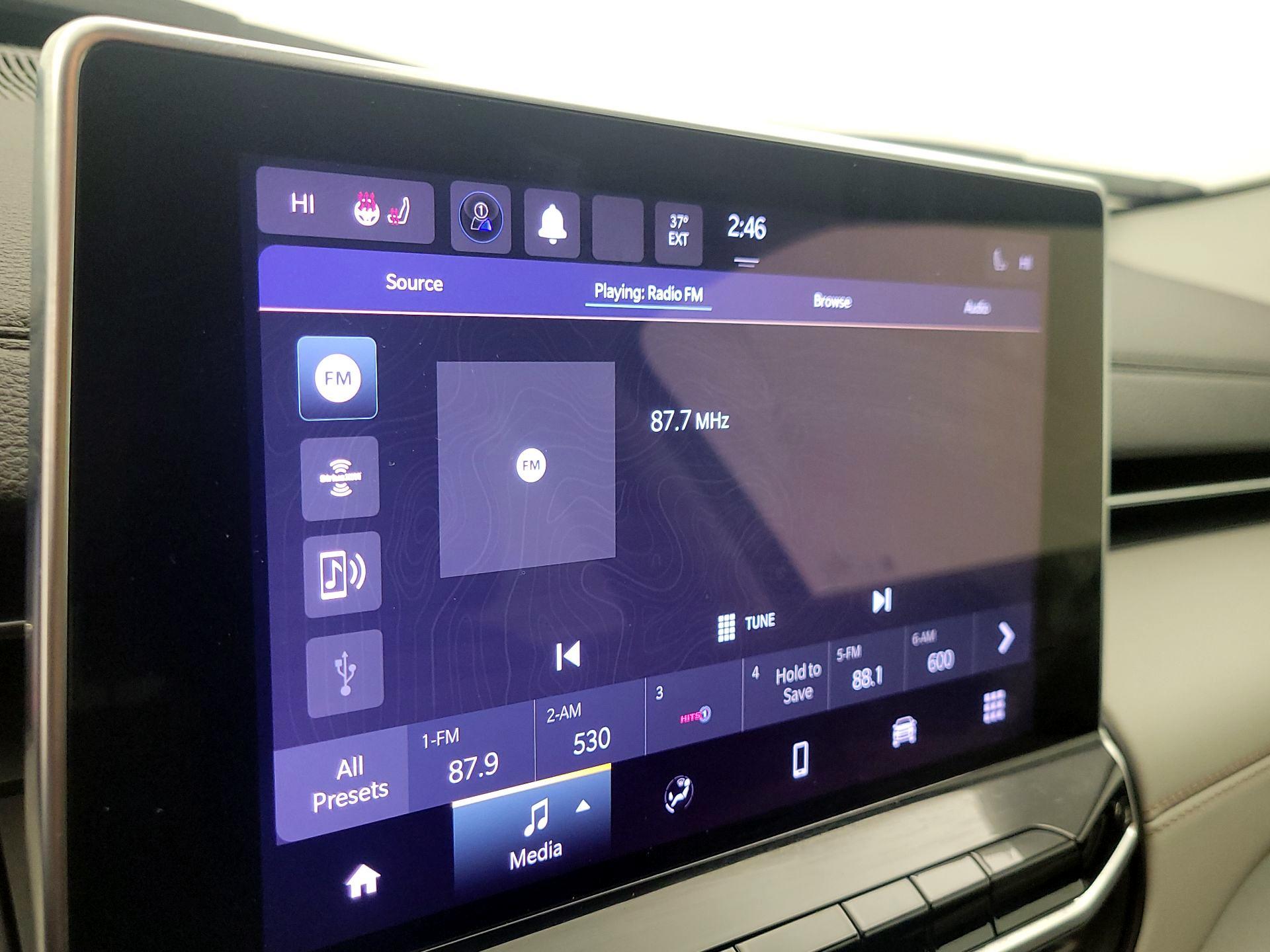 Thumbnail: 2022 Jeep Compass - 15