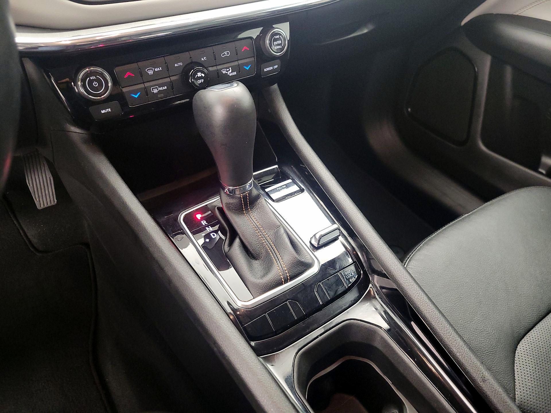 Thumbnail: 2022 Jeep Compass - 17