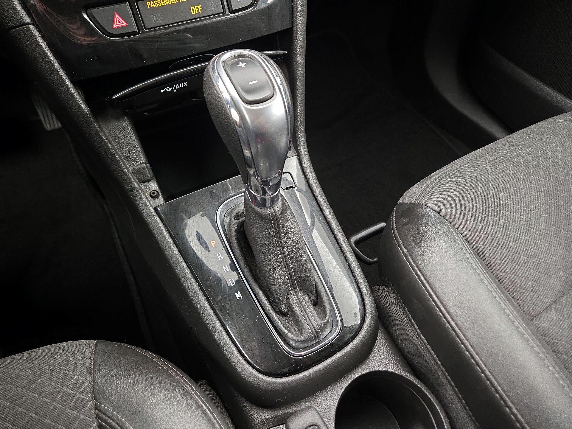 Thumbnail: 2020 Buick Encore - 17