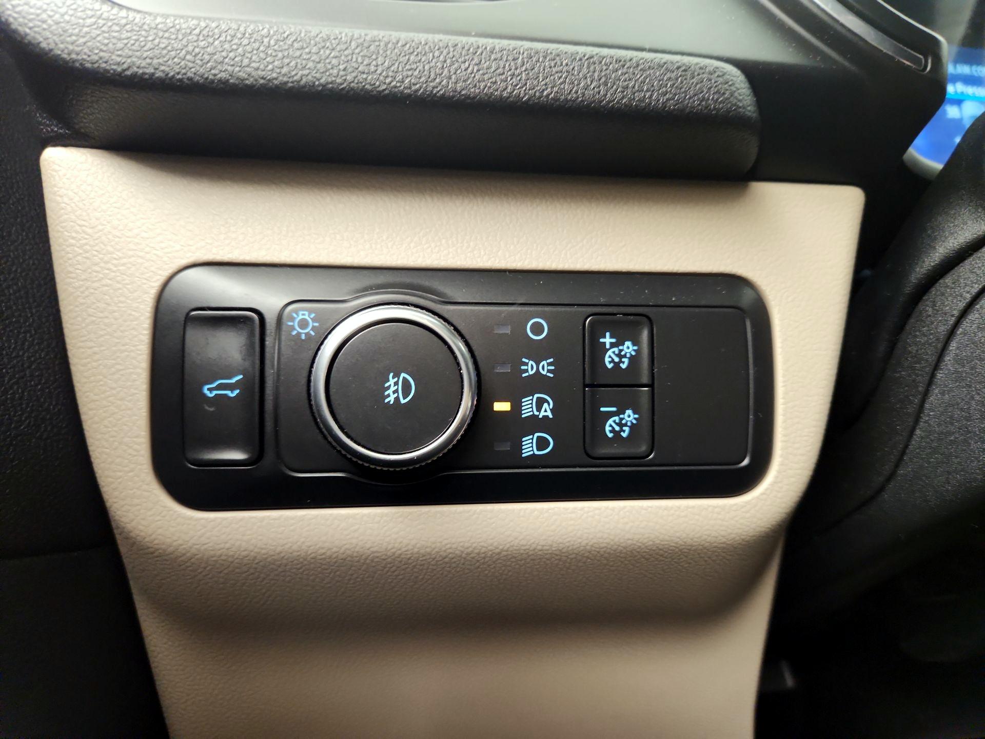 Thumbnail: 2020 Ford Escape - 13