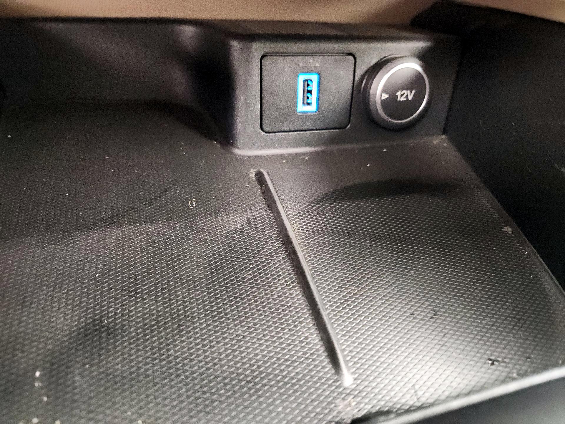 Thumbnail: 2020 Ford Escape - 19